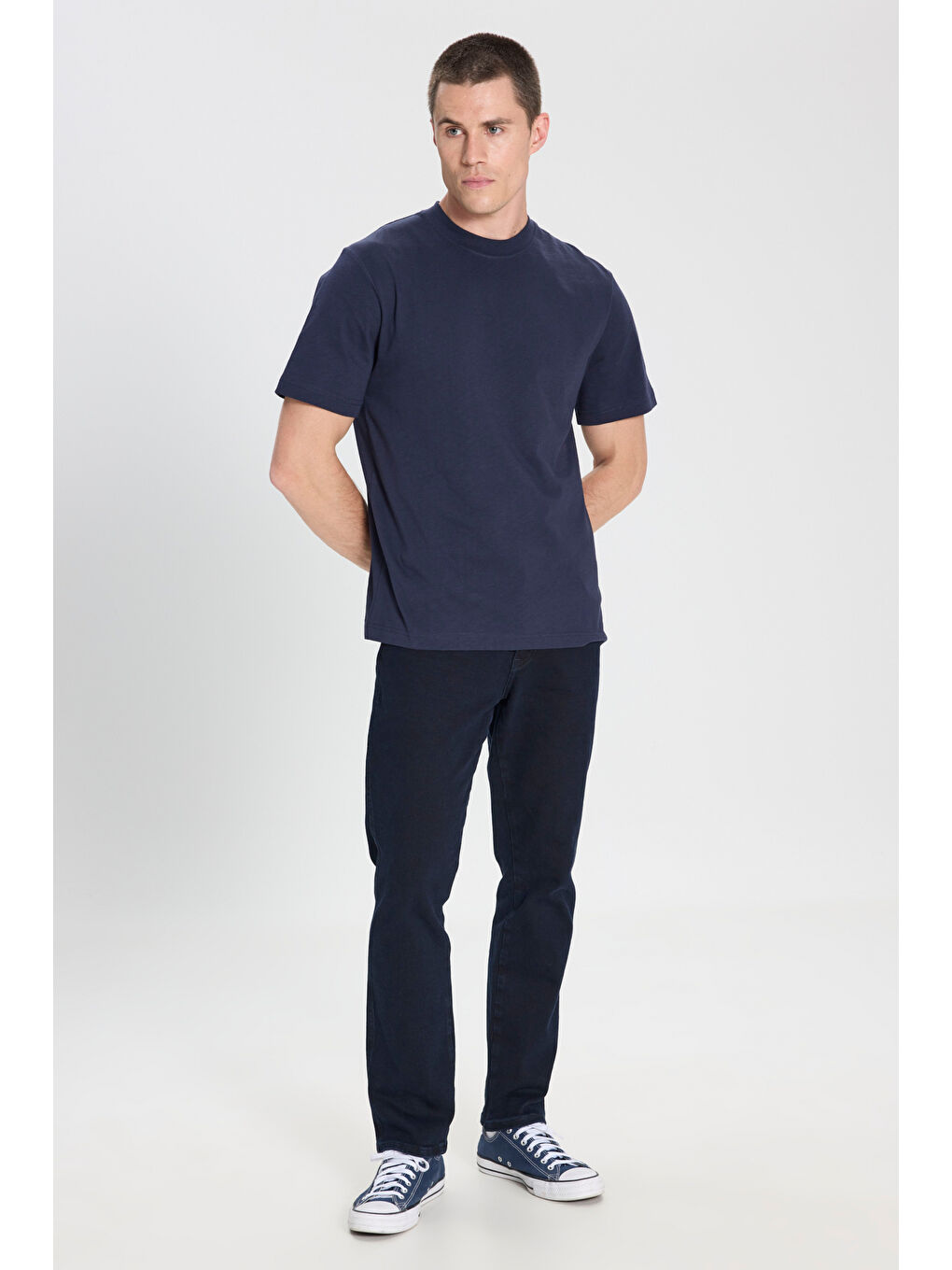 Regular Fit Normal Kesim Bisiklet Yaka %100 Pamuk Lacivert Tişört-2