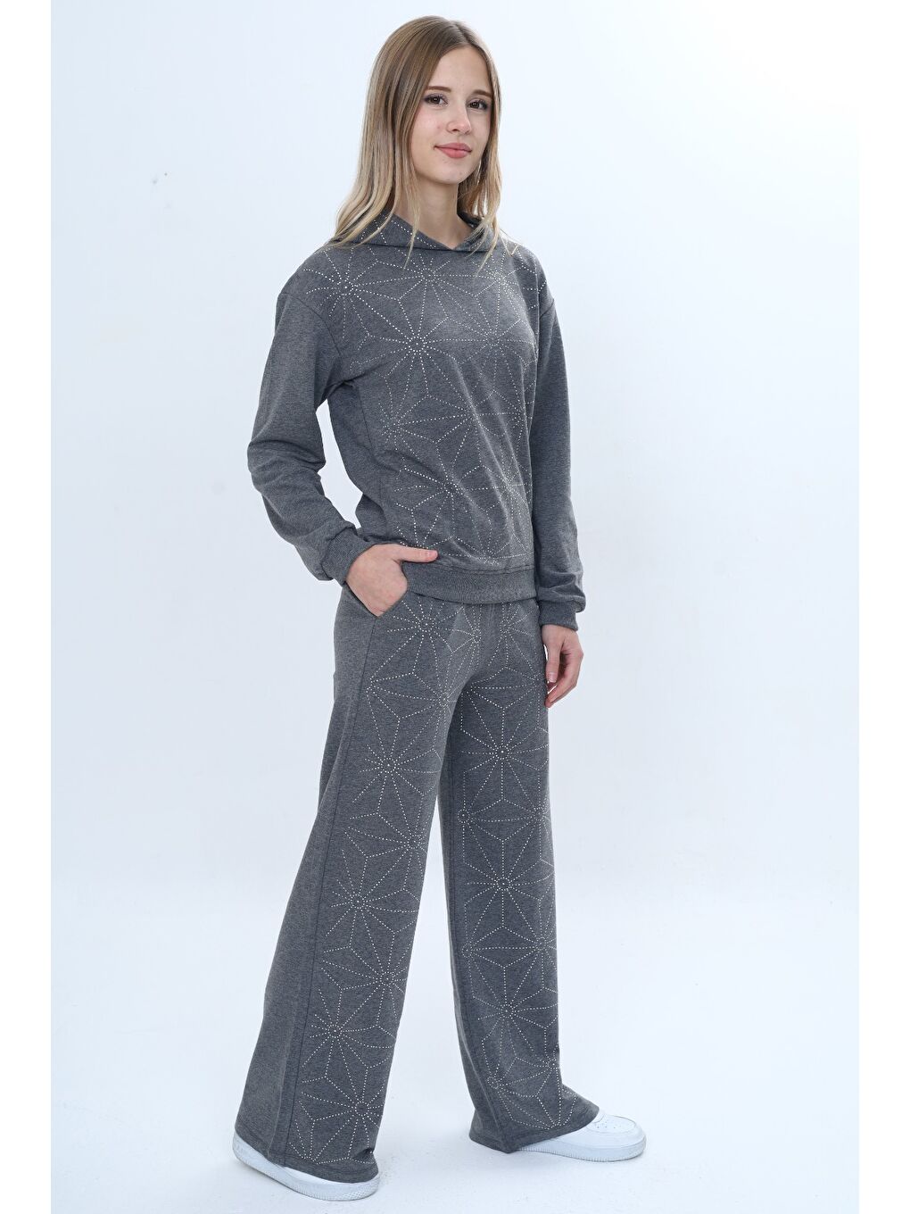 Antrasit Kız Çocuk 2'li Takım Taş İşlemeli Sweatshirt & Beli Lastikli Bol Paça Cepli Eşofman Altı --2