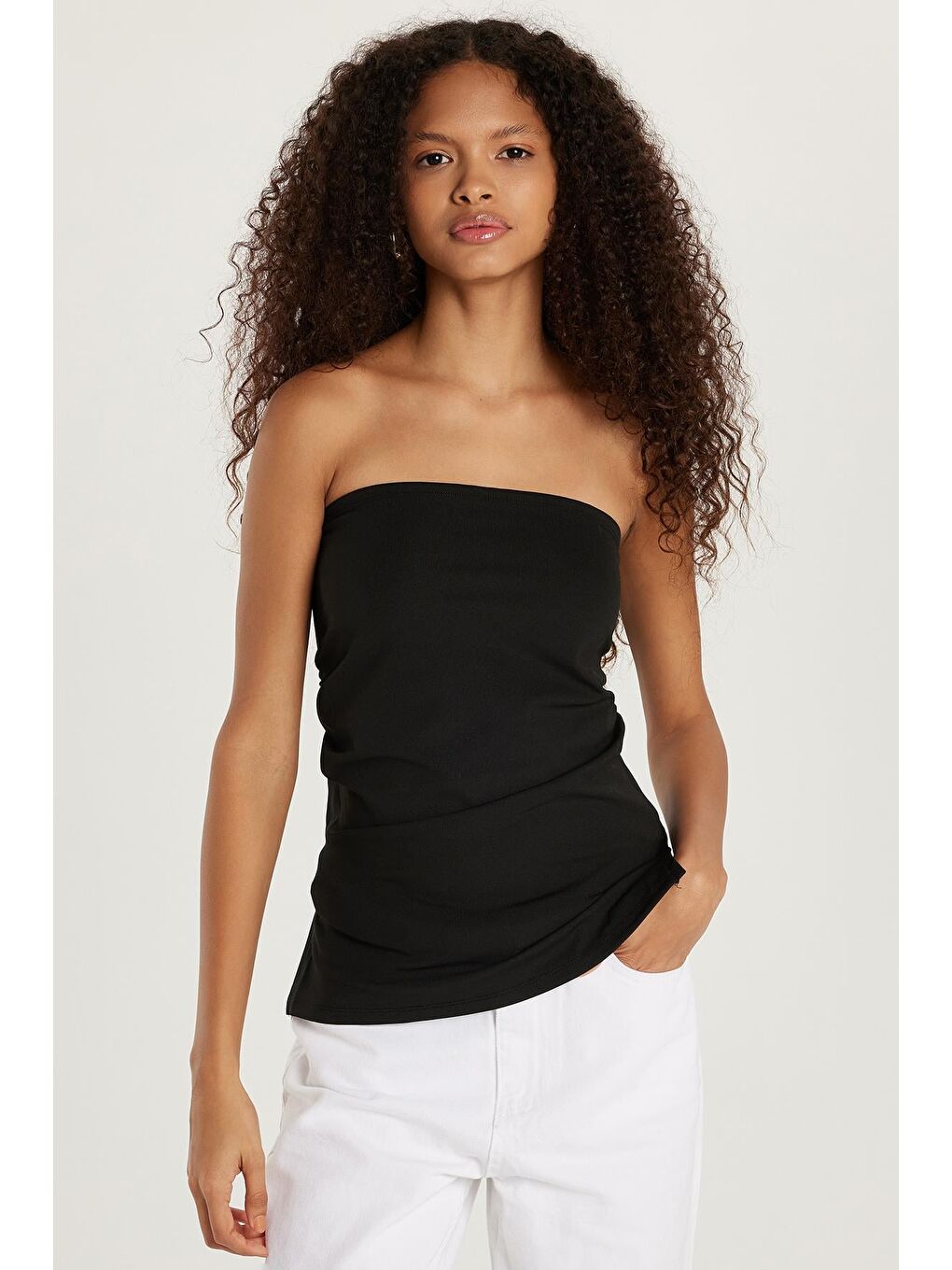 Kadın Slim Fit Dar Kesim Straplez Siyah Bluz