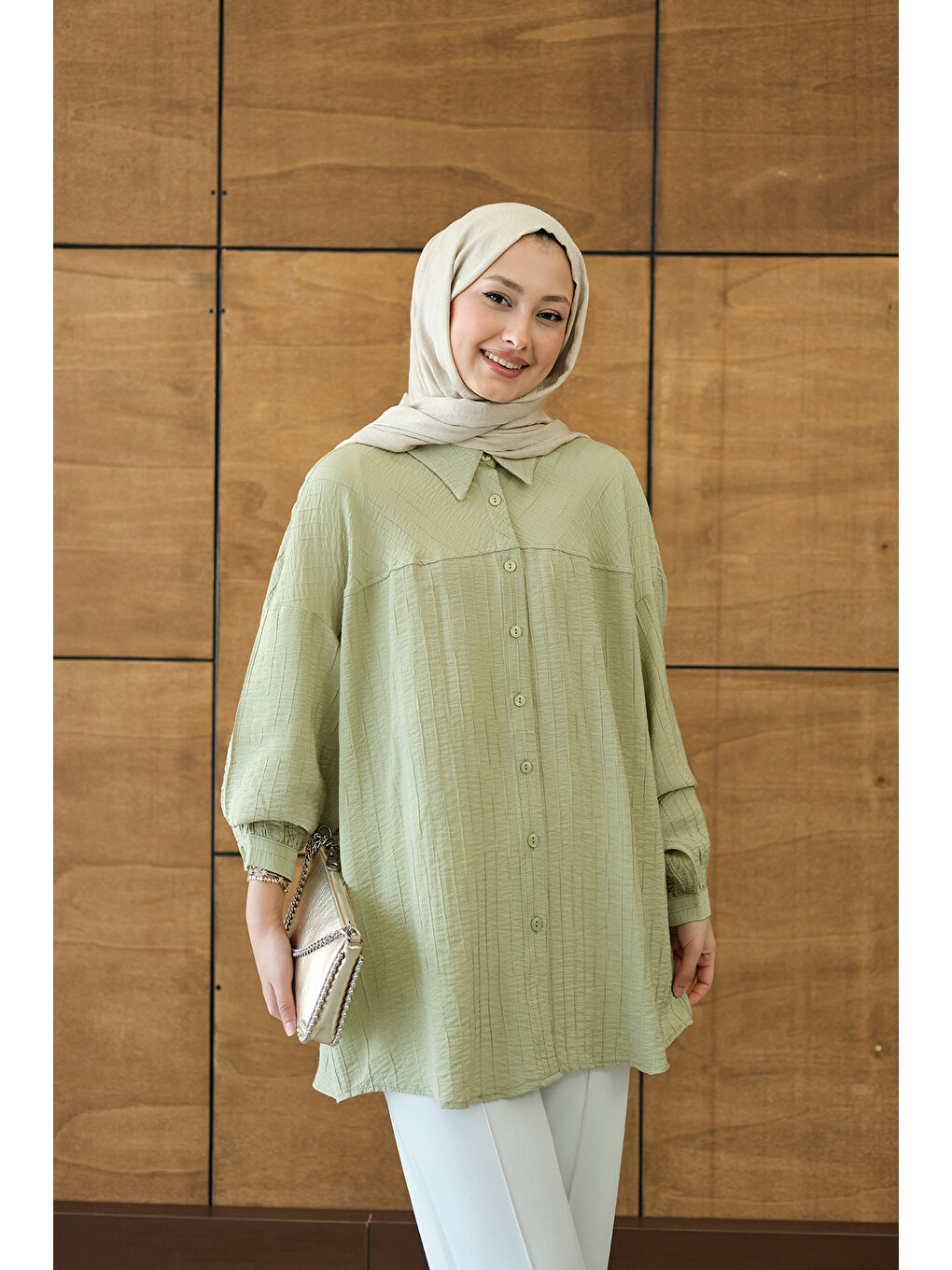 Turkuaz Kadın Kendinden Desenli Biyeli Gömlek Su Yeşil