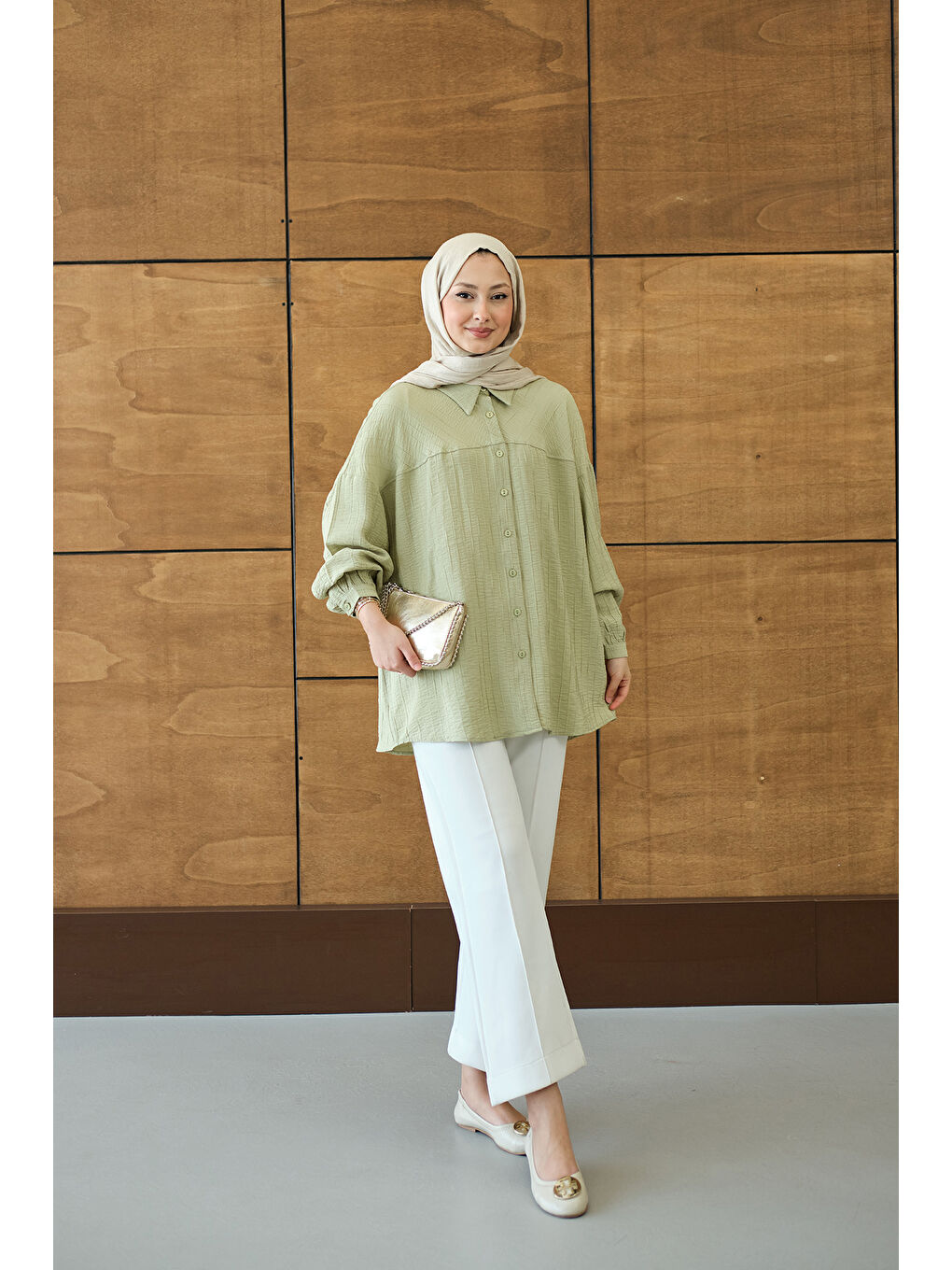 Turkuaz Kadın Kendinden Desenli Biyeli Gömlek Su Yeşil-1