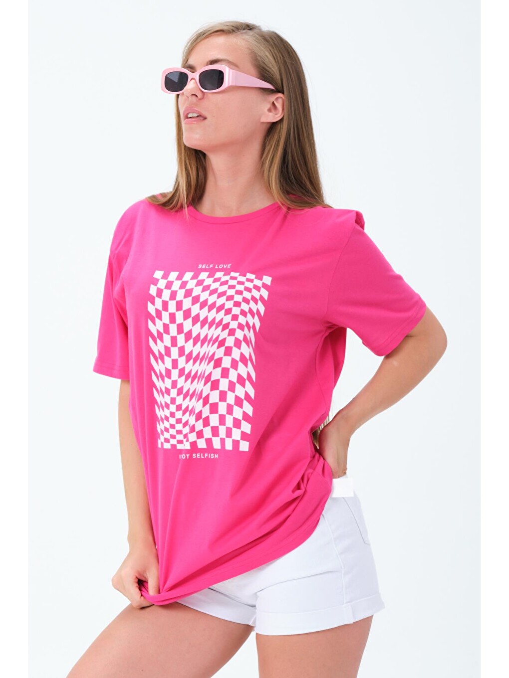 Fuşya Bisiklet Yaka Self Love İlizyon Baskılı Beyaz Oversize Kadın Tişört-5