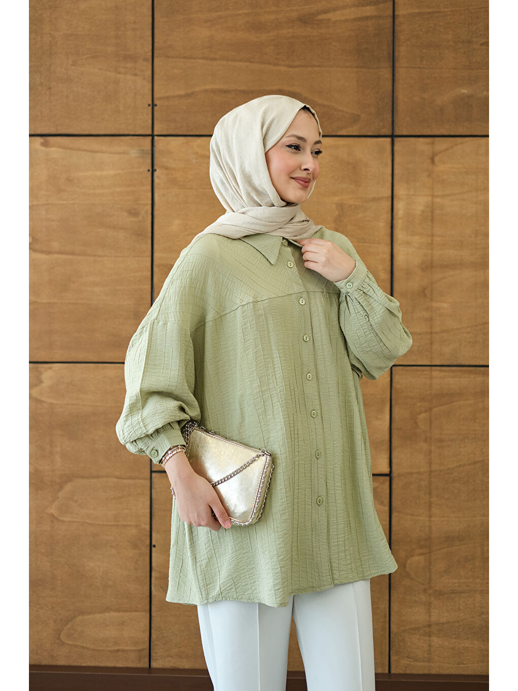 Turkuaz Kadın Kendinden Desenli Biyeli Gömlek Su Yeşil-2