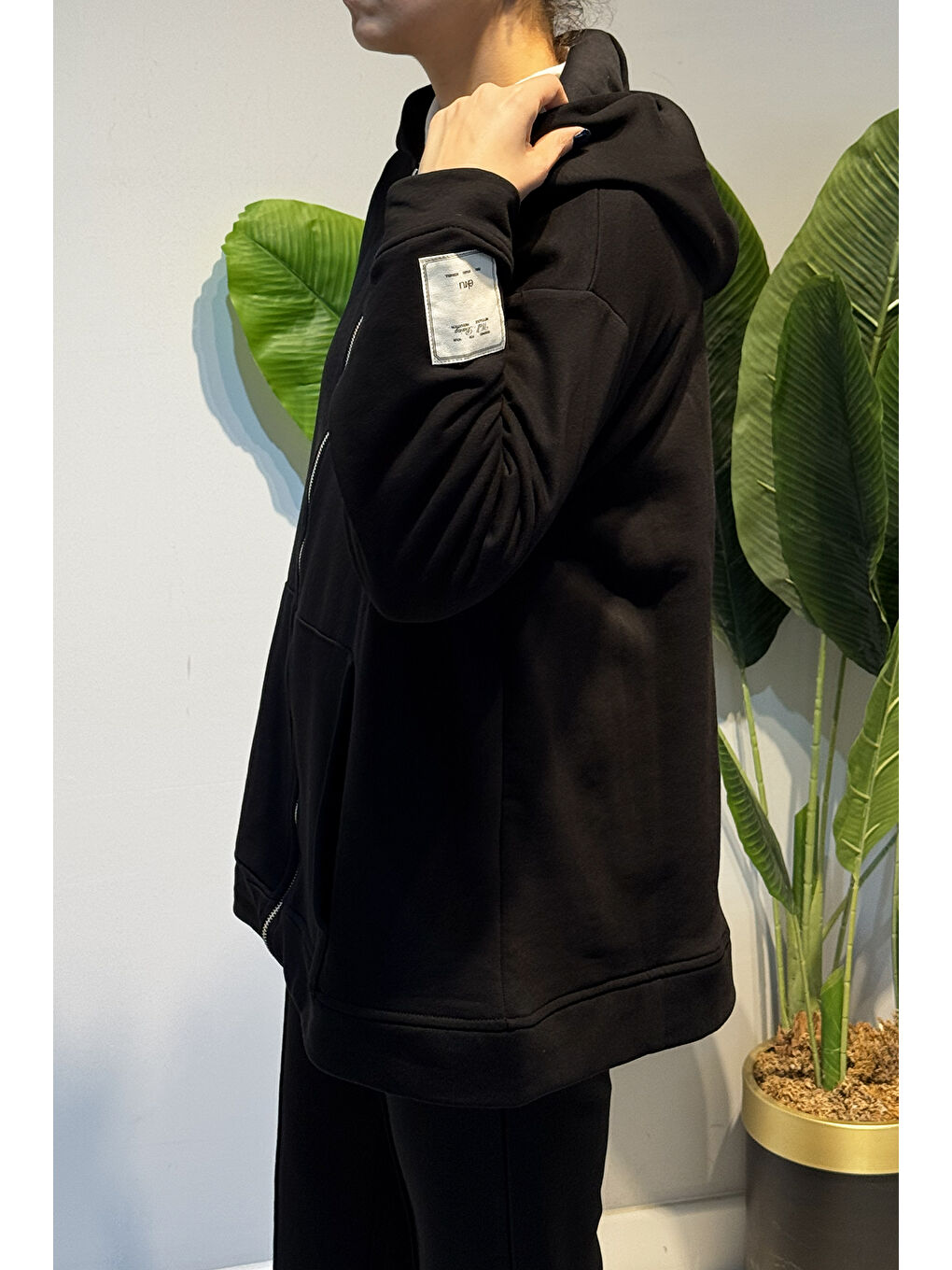 Kol Etiket Detay Kapüşonlu Fermuarlı Sweat Ceket 3176 Siyah-3