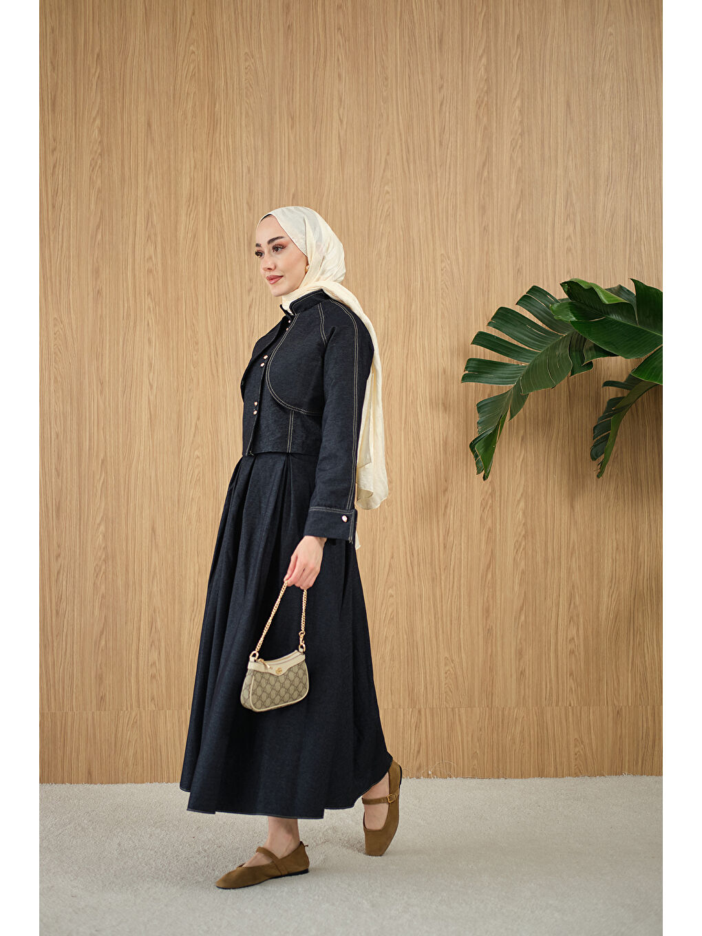 Kadın Pelerin Detay Gold Düğmeli Jean Takım Lacivert-3