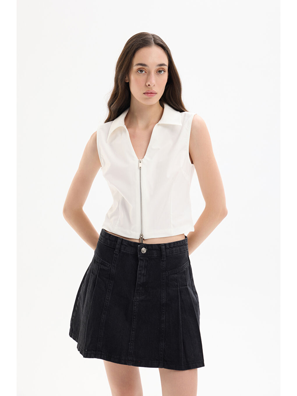 Fermuarlı Kolsuz Bluz Ekru-2