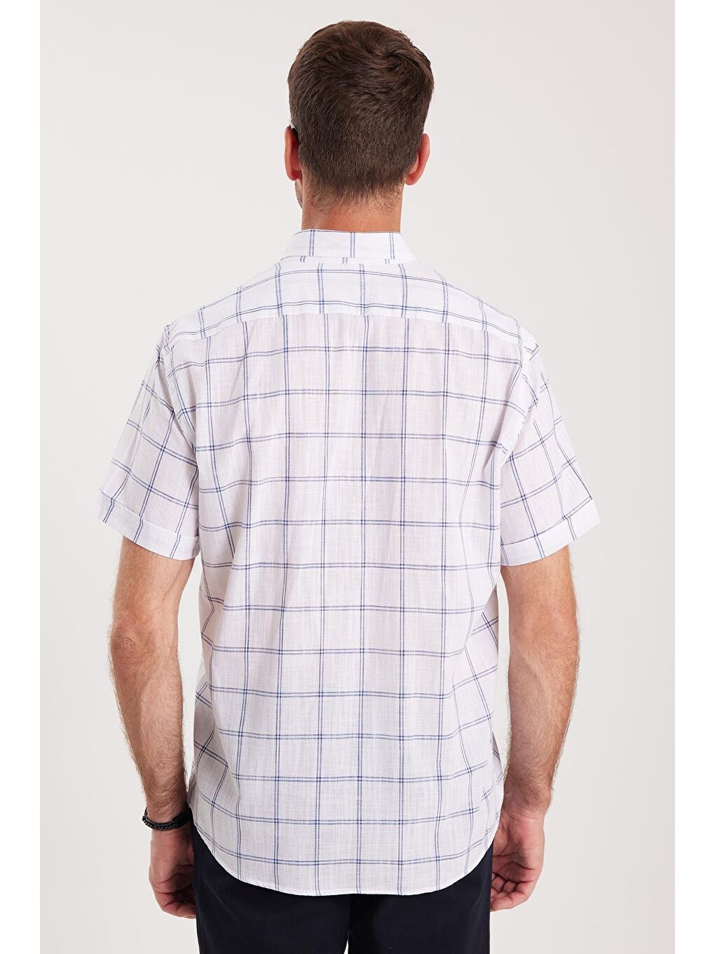 Karışık Erkek Regular Fit Klasik Kesim %100 Pamuk Keten Doku Cepli Kareli Kısa Kollu Düğmeli Yaka Gömlek-6