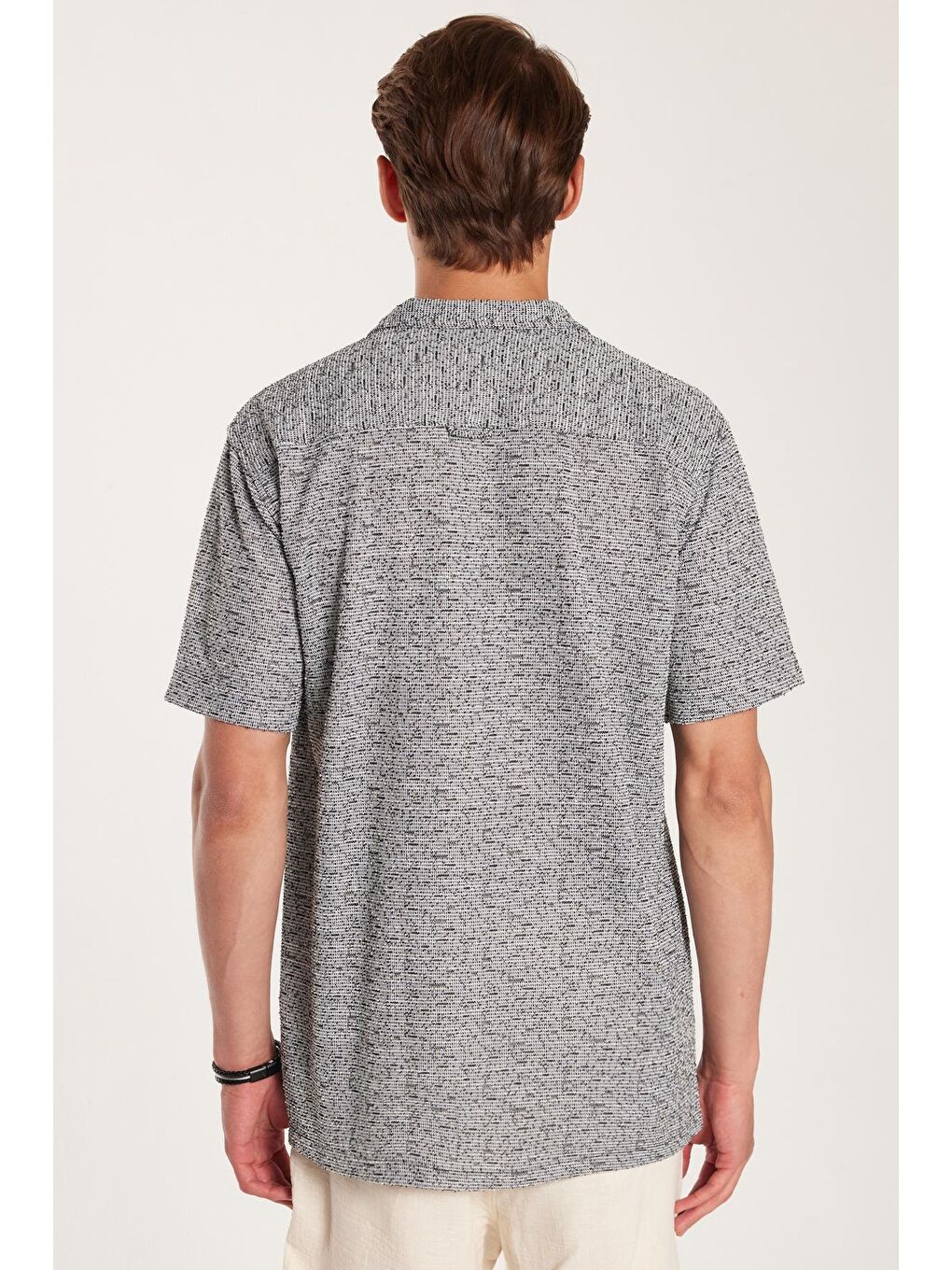 Karışık Erkek Relax Fit Rahat Kesim Örme Kırçıllı Dökümlü Kısa Kollu Apaş Yaka Gömlek-4