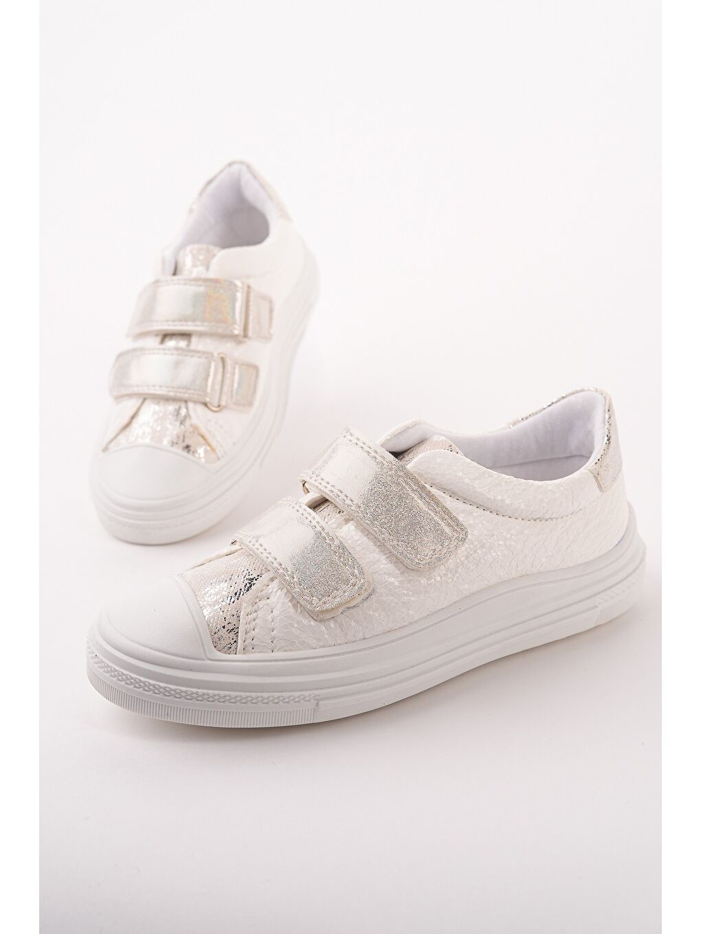 Beyaz ORİELLA Kız Çocuk Cırt Cırtlı Simli Günlük Sneaker Spor Ayakkabı