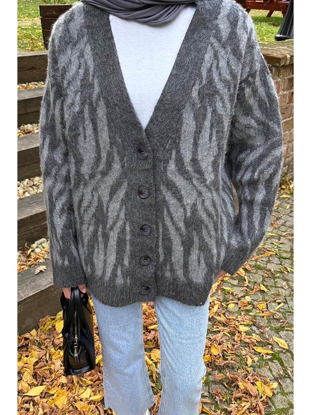 Zebra Desen Hırka Gri-2