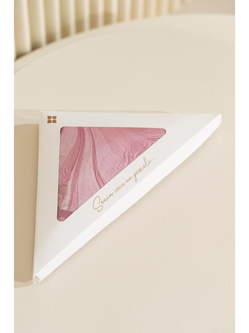 Pembe Ebru Desenli Kırışık Dokulu Soft Eşarp Maryas-2