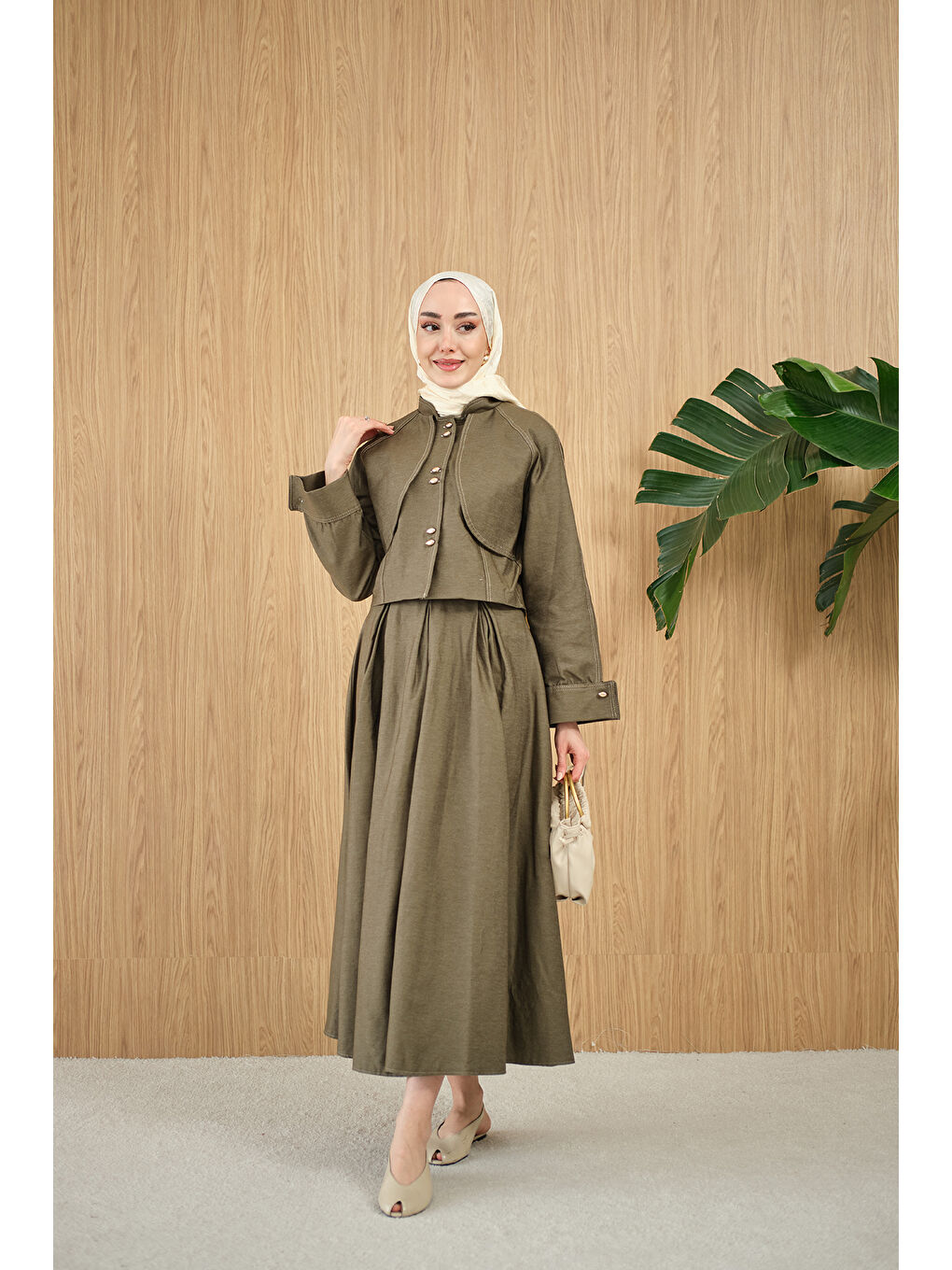 Kadın Pelerin Detay Gold Düğmeli Jean Takım Yeşil-2