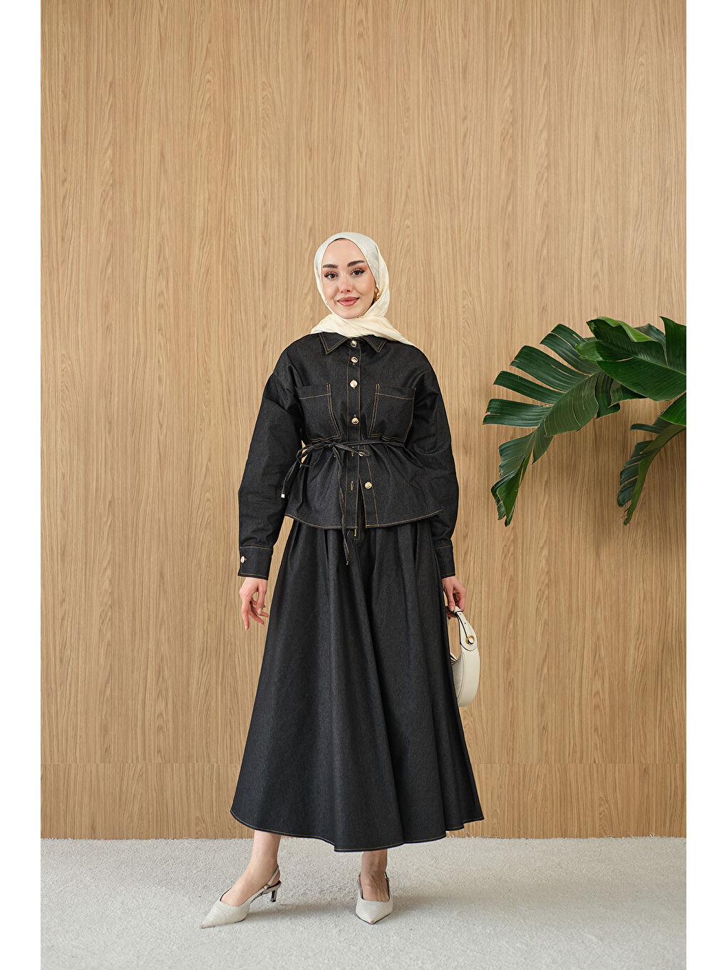 Gri Kadın Çift Cep Detay Bel Bağlamalı Jean Takım Füme-3