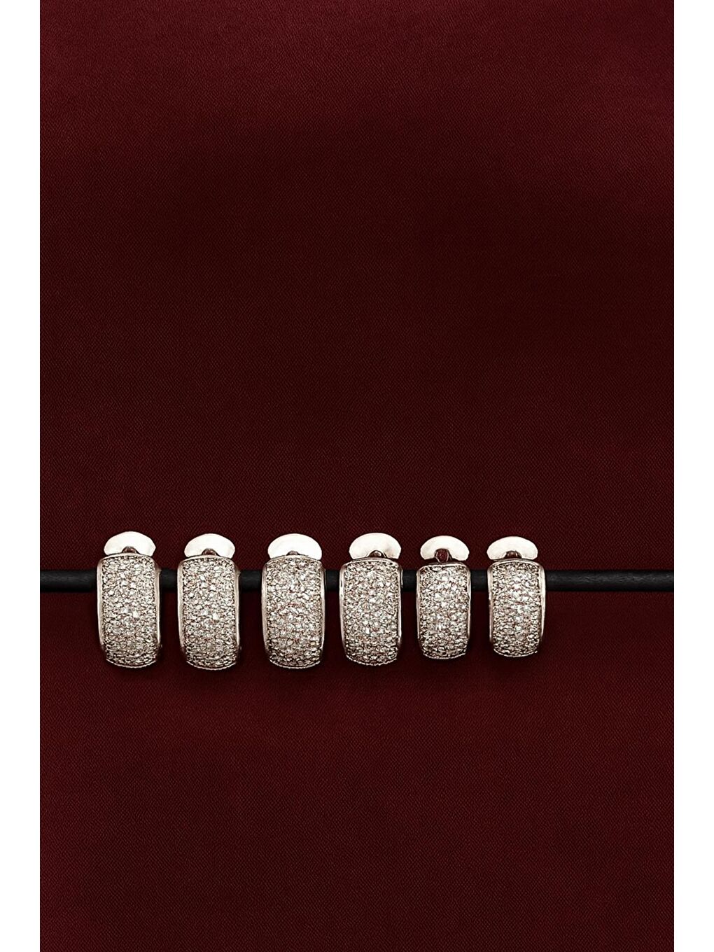 Gri Zirkon Taşlı Gümüş Rengi 6'lı Halka Küpe Seti-3