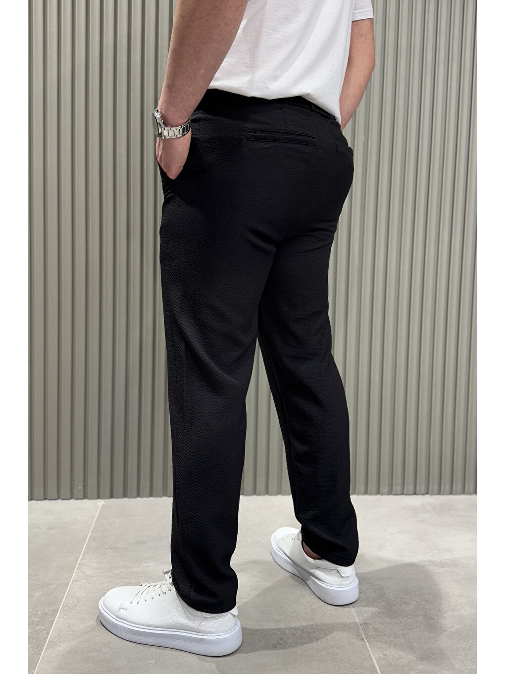 Siyah Bel Bağcıklı Düz Paça  Erkek Pantolon-2