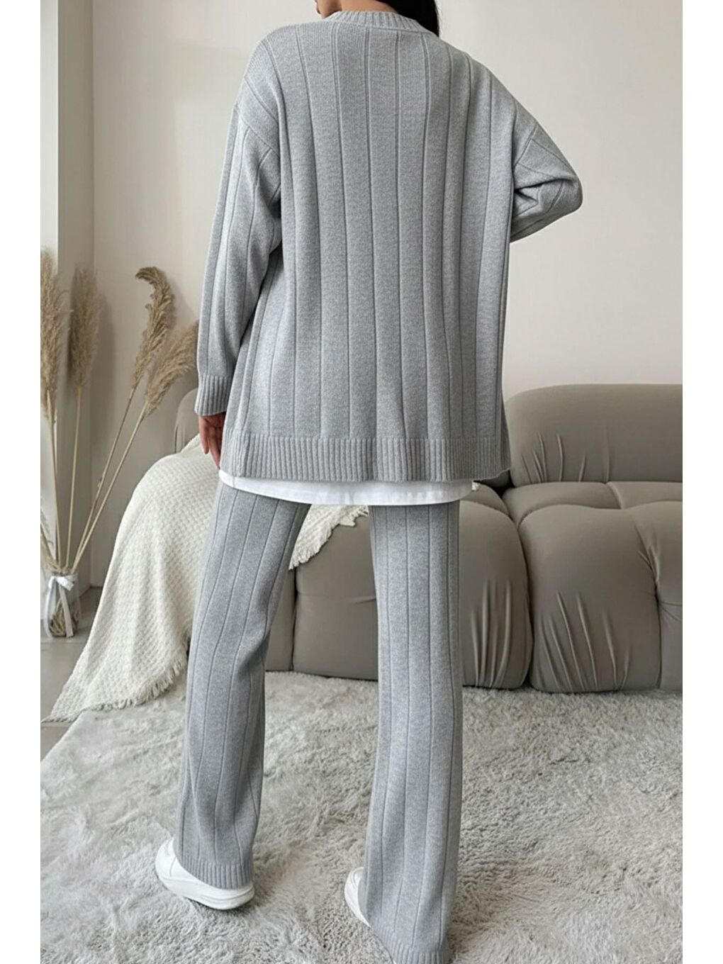Gri Kadın Ön Düğmeli Kendinden Çizgi Desenli Triko Hırka Pantolon İkili Takım-3