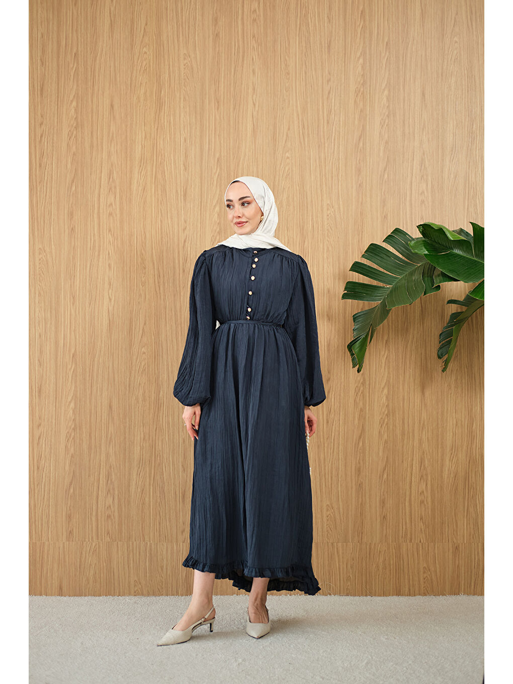 Kadın Asimetrik Fırfırlı Bel Bağlamalı Piliseli Elbise Lacivert-3