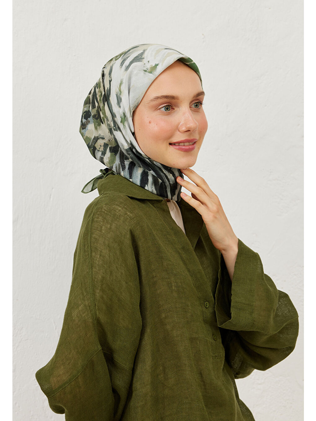 Yeşil Sprıng Flora Desen Pamuk Vual Eşarp Çağla-1