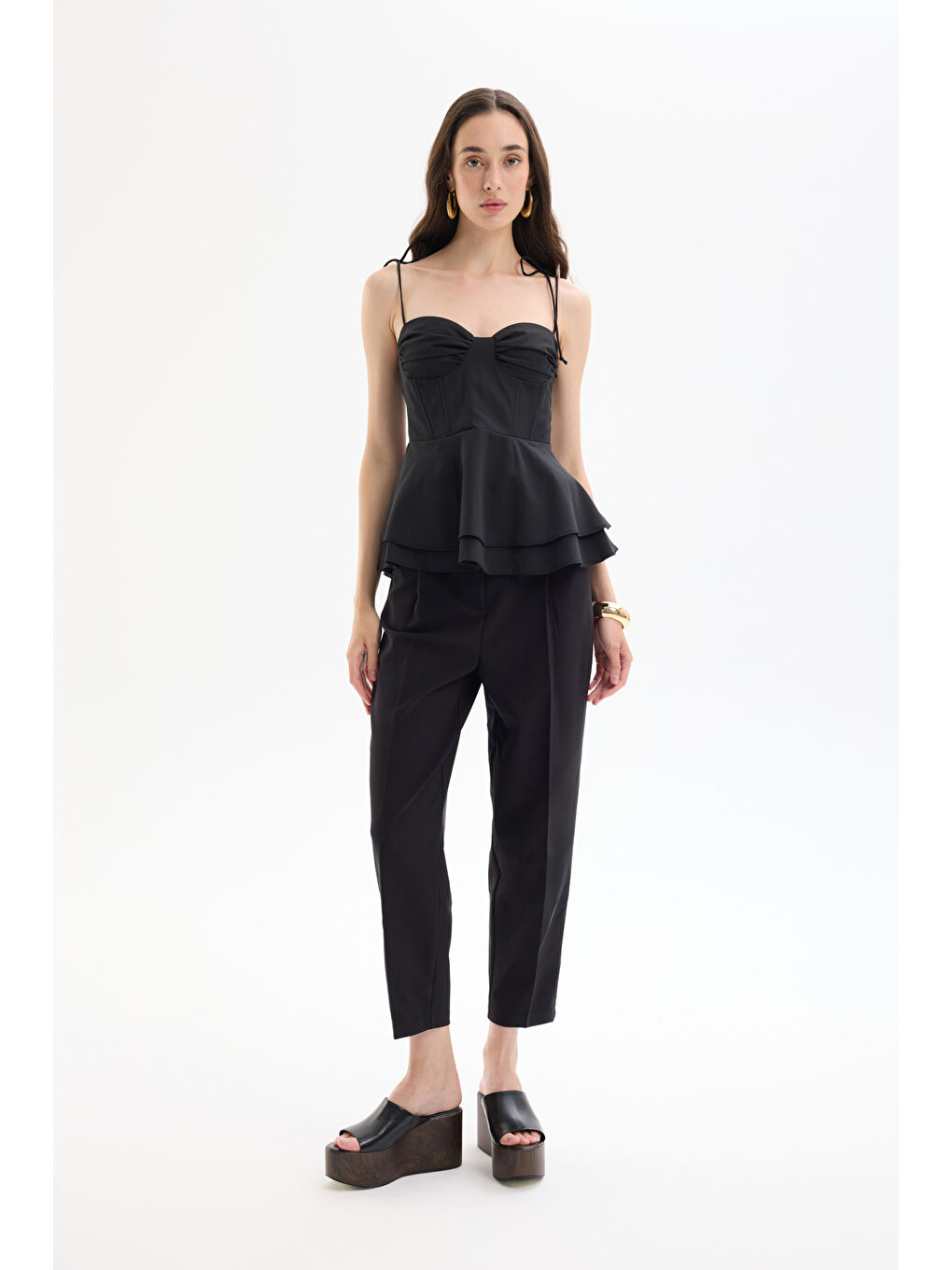 Balenli Bağlama İp Askılı Bluz Siyah-2