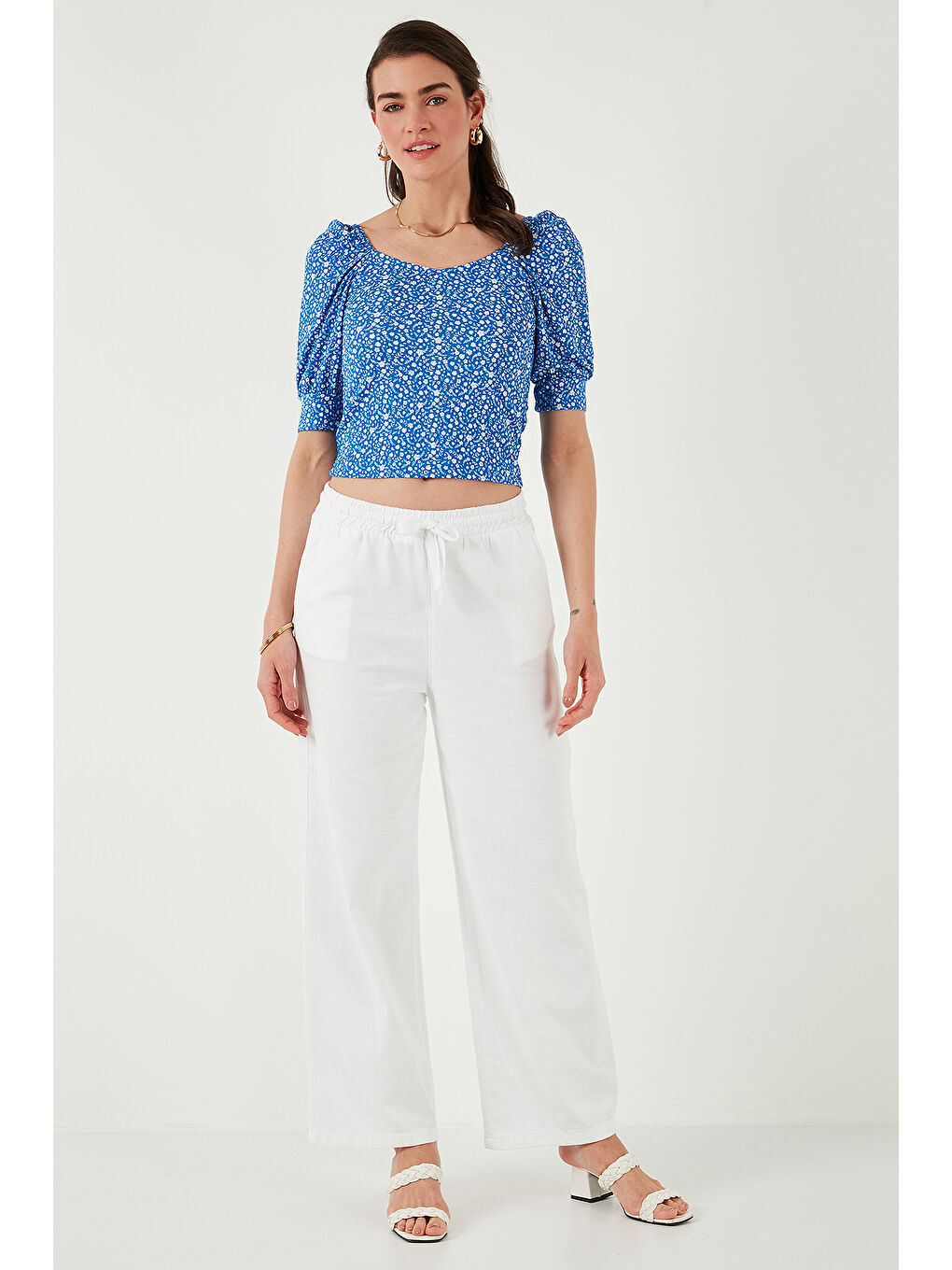 Beyaz Pamuklu Relaxed Fit Yüksek Bel Bol Paça Kadın Pantolon 668Yp5118-4