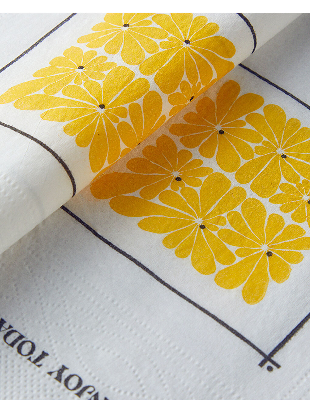 Beyaz Enjoy Today 20'li Kağıt Peçete 33x33 cm Renkli-2