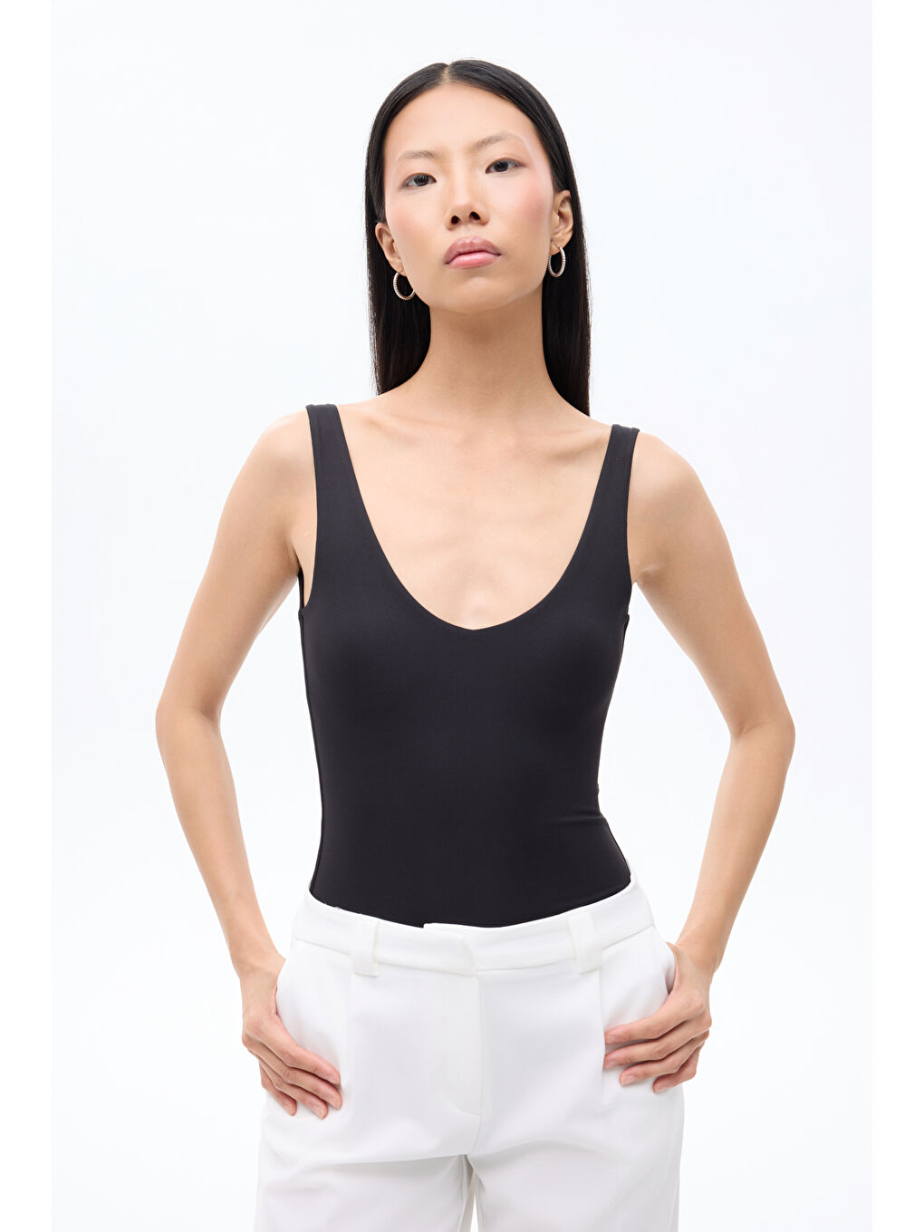 V Yaka Bodysuit Siyah