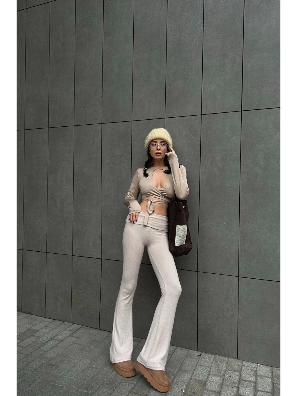 Kadın Bej Bel Katlamalı Pantolon 1010-0350-9