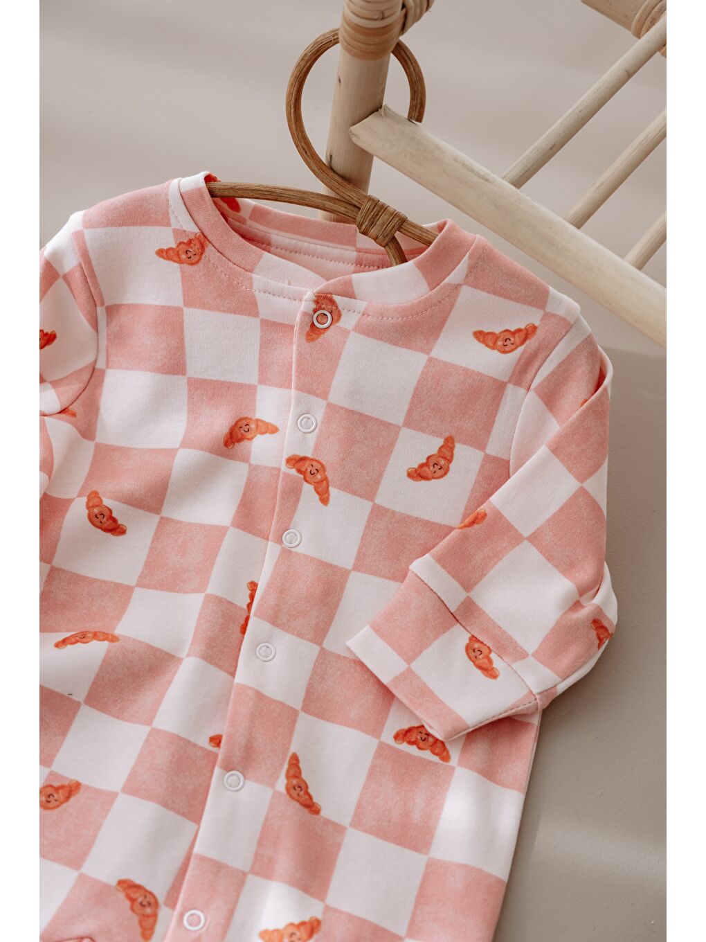 Pembe Damalı Kruvasan Serisi Tulum-1