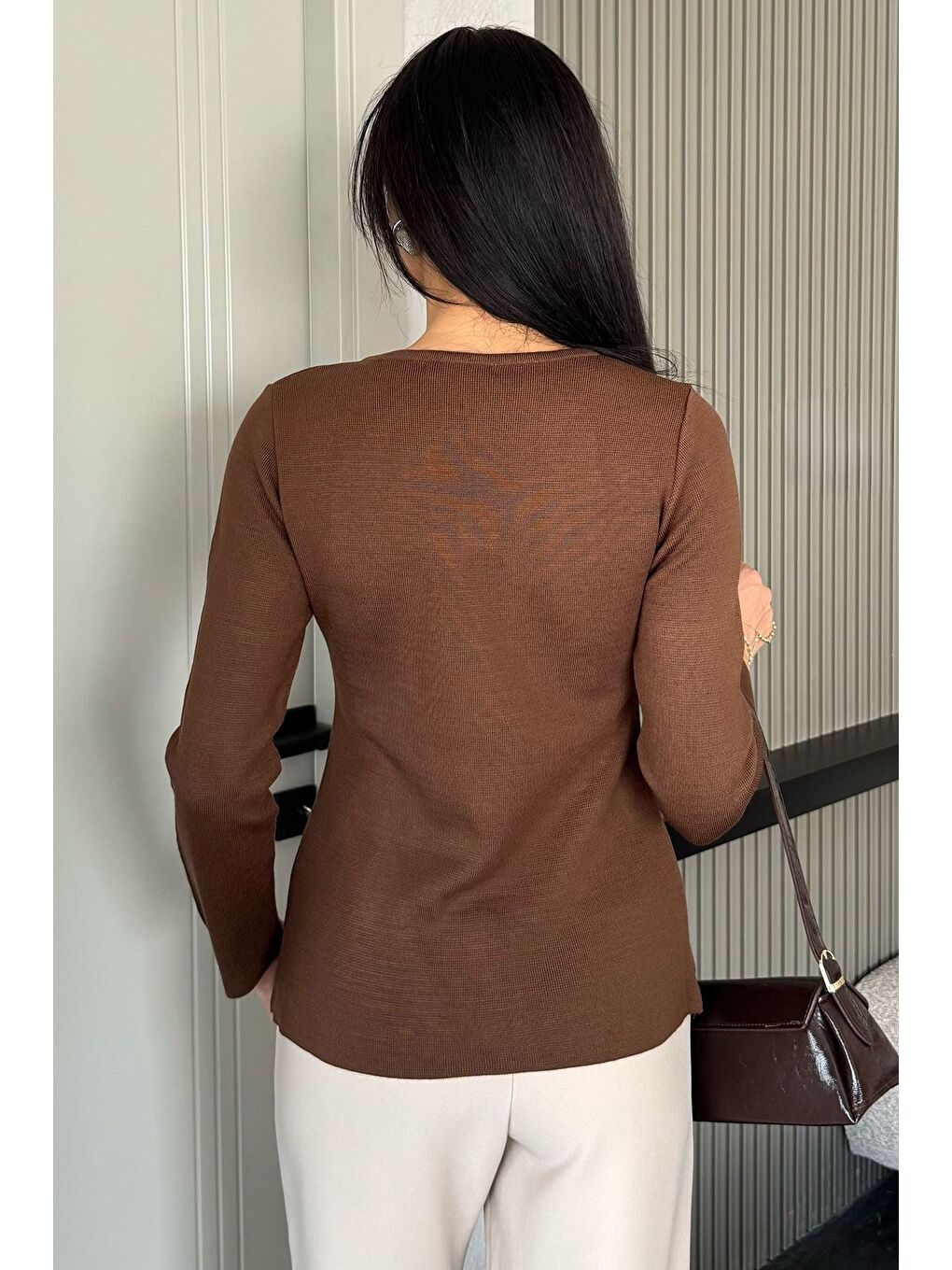 Kahverengi Taşlı Triko Hırka-3