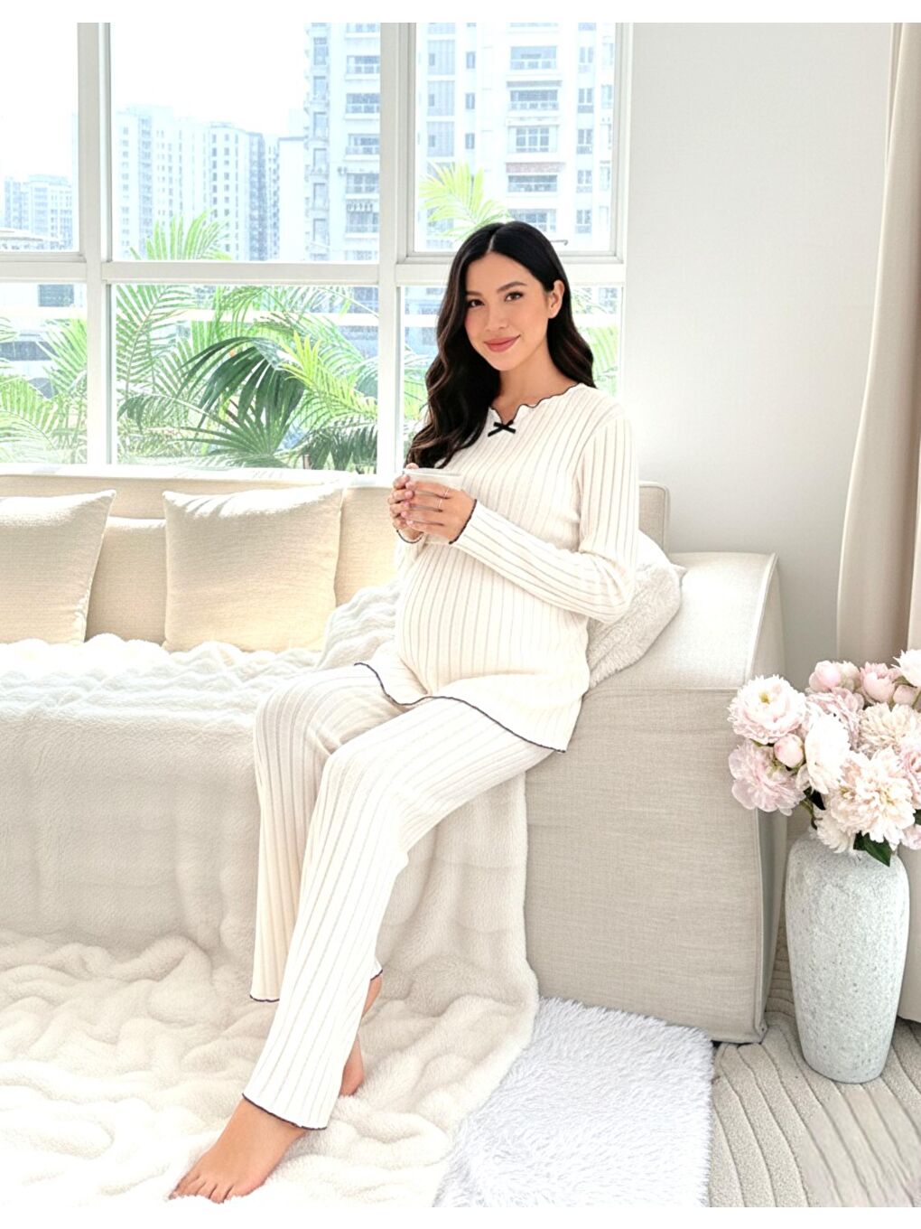 Beyaz Yumoş Dokulu Emzirmeye Uygun Ayarlanabilir Bel Destekli Hamile & Lohusa Pijama Takımı-3