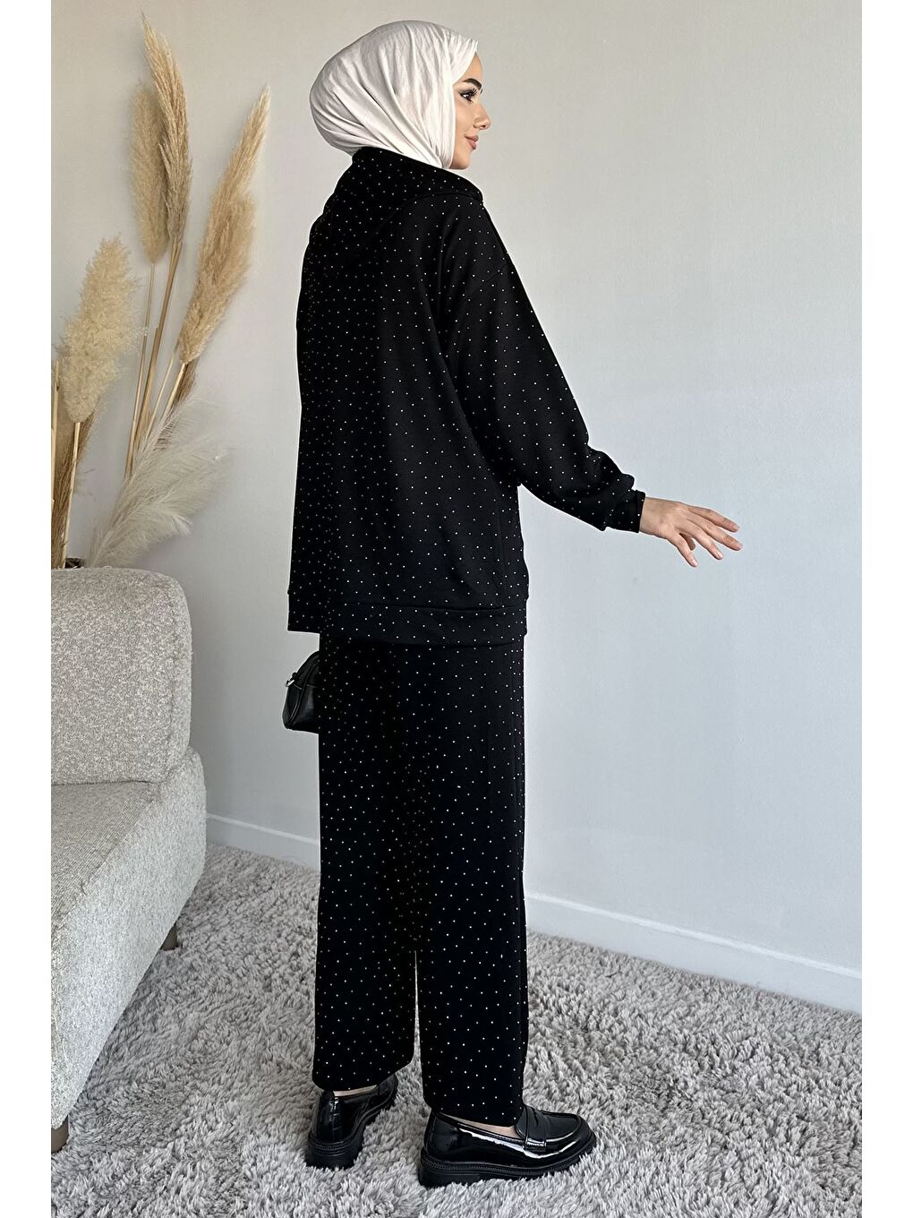 Siyah Kapüşonlu Taşlı Hırka Pantolon Tesettür İkili Takım-6