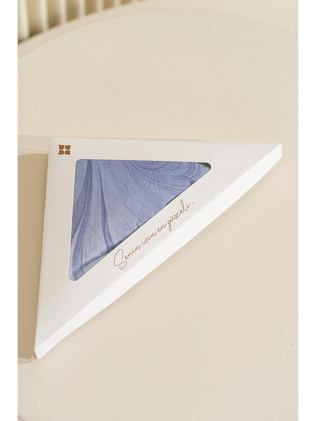 İndigo Ebru Desenli Kırışık Dokulu Soft Eşarp Maryas-4