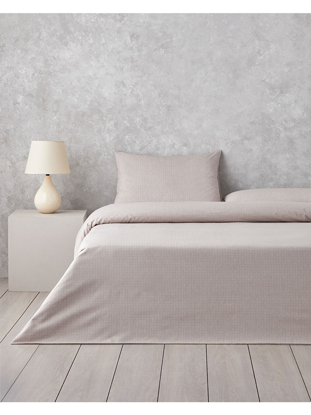 Mor Linework Kolay Ütülenir Tek Kişilik Nevresim Takımı 160x220 cm Açık Mürdüm