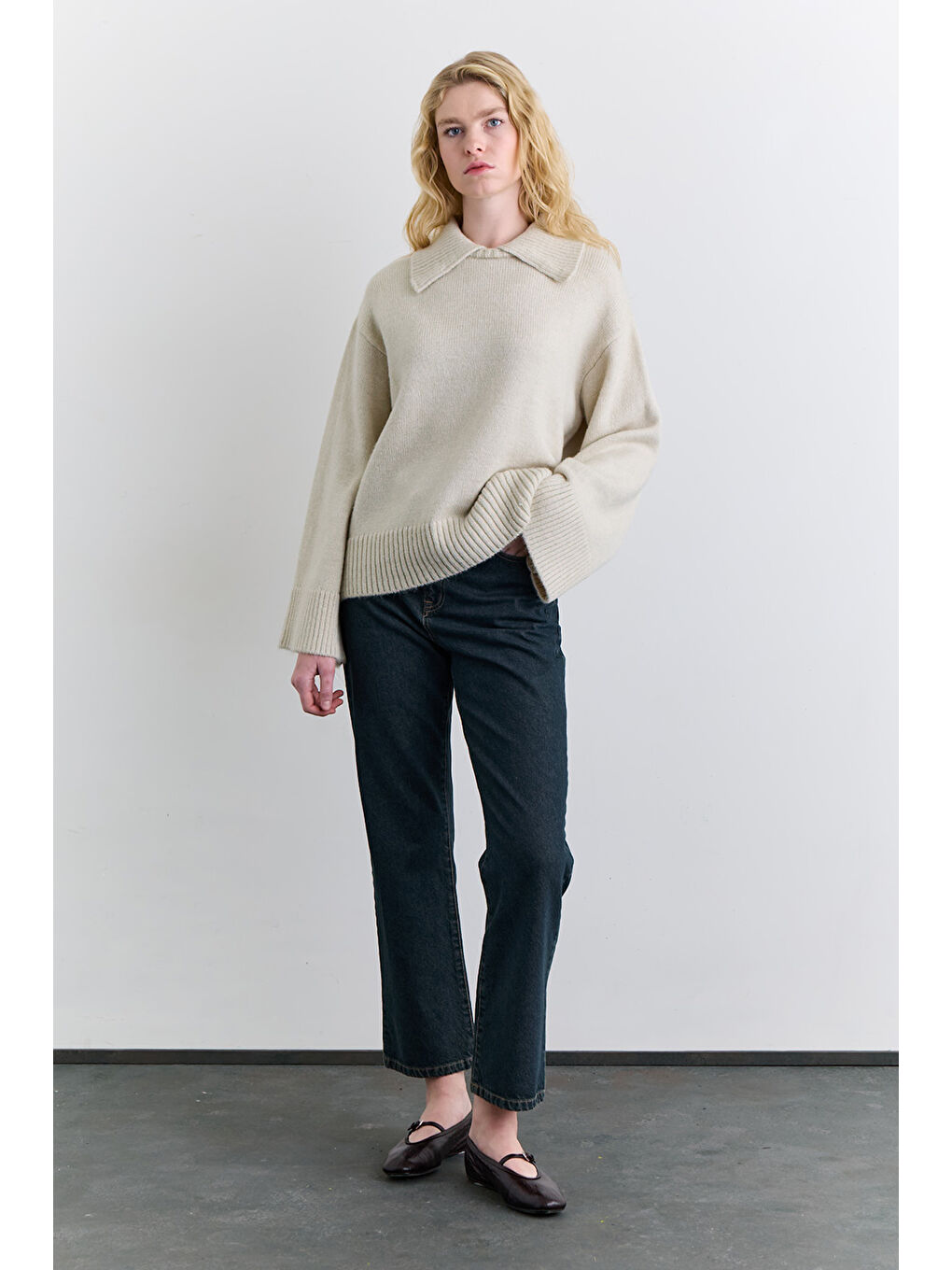 Bej Geniş Yaka Oversıze Kazak Taş-7