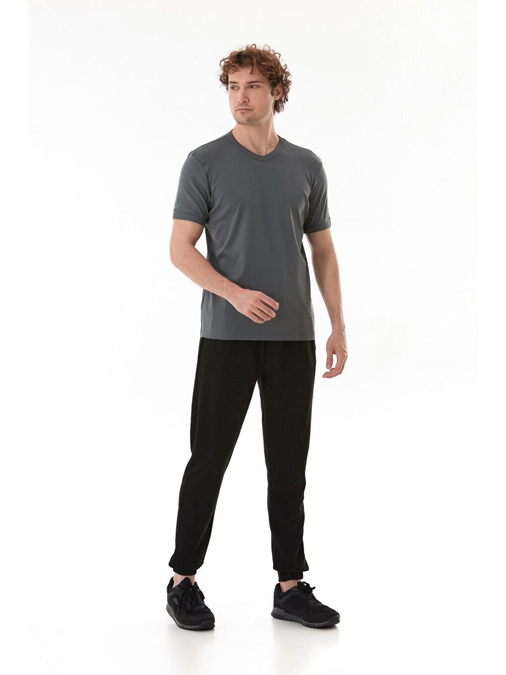 Gri Basic V Yaka Ribanalı Tişört-3