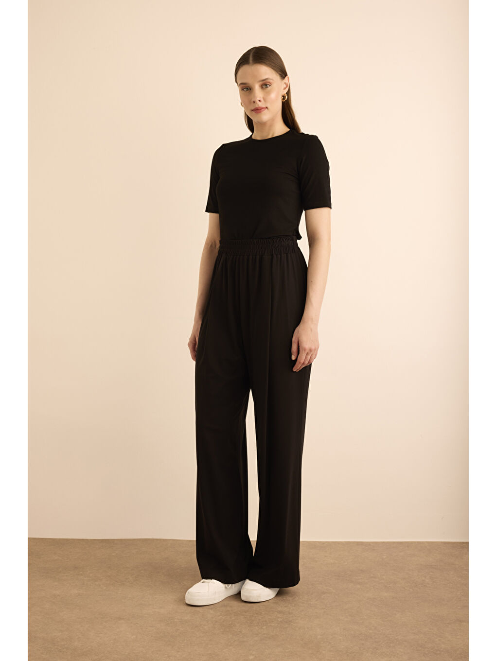 Siyah Beli Lastikli Örme Bol Pantolon