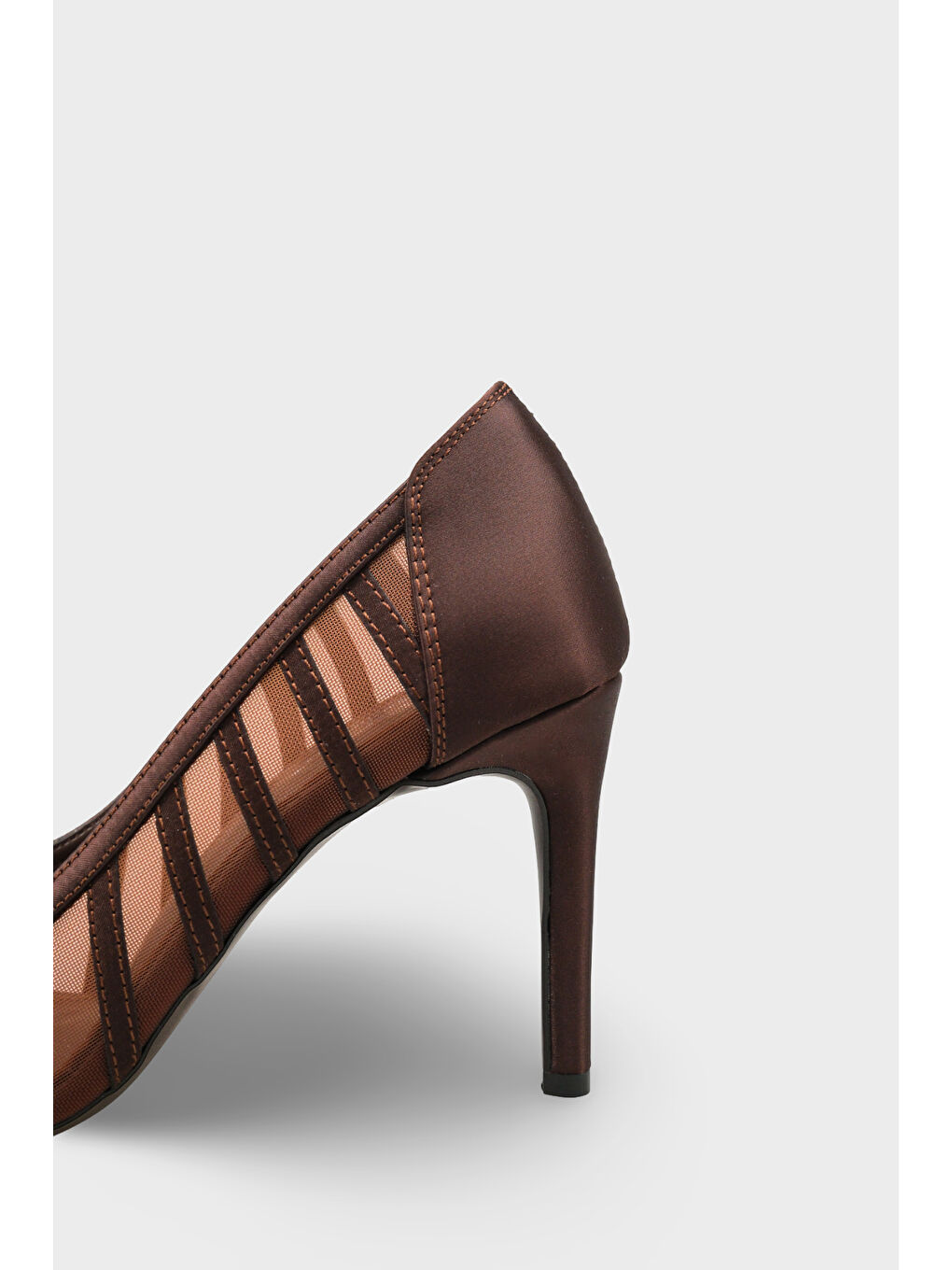 Kahverengi Micheline Hakiki Deri Astarlı Sivri Burunlu Orta Topuklu File Saten Kadın Ayakkabı-5