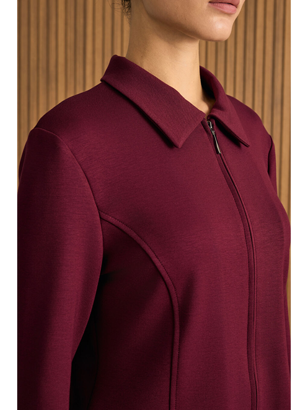 Bordo Önden Fermuarlı Kısa Örme Ceket-5