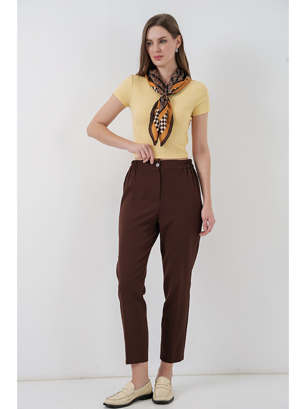 Kadın Beli Lastikli Kumaş Pantolon 30058 - Kahverengi-2