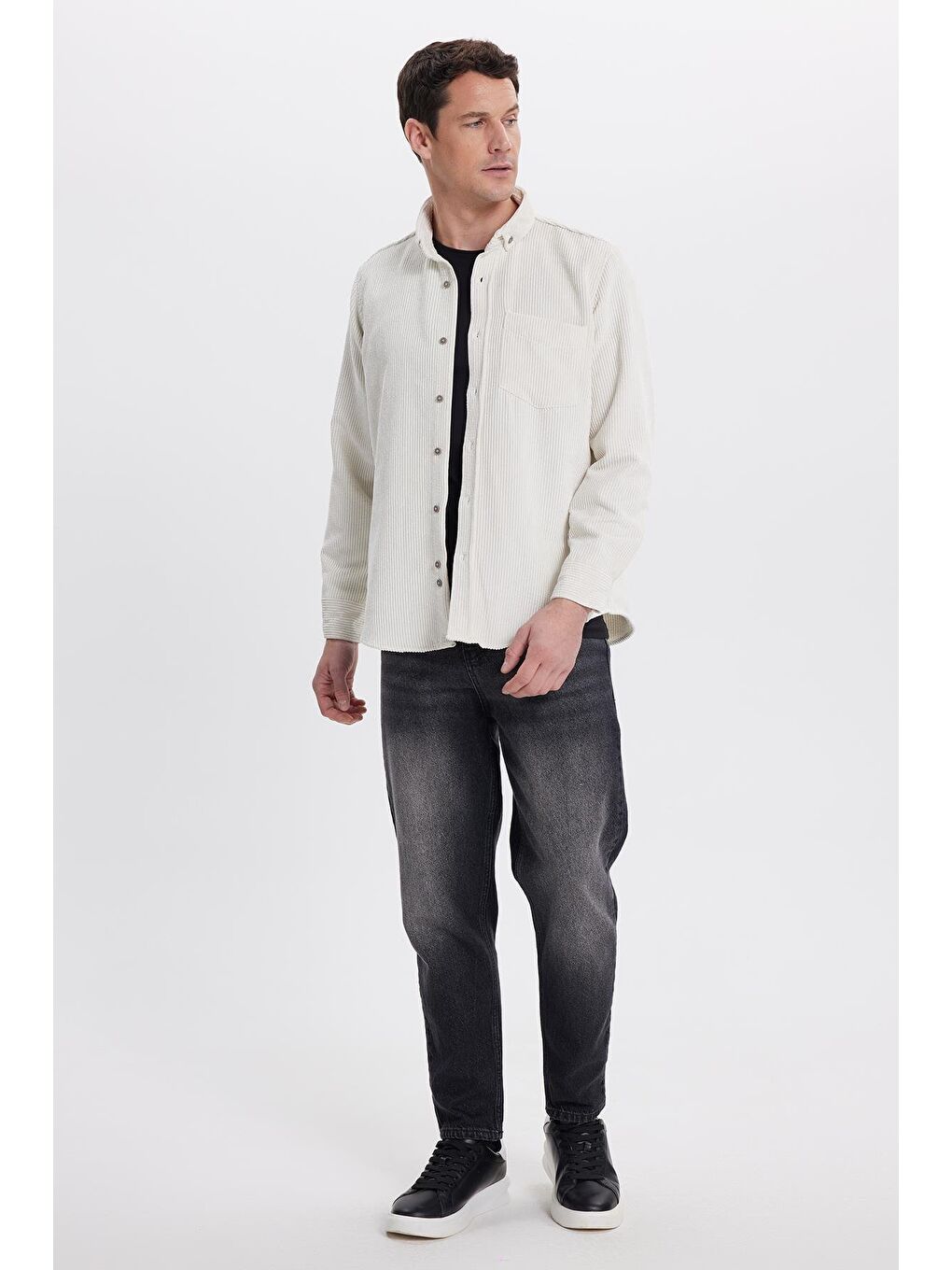 Ekru Erkek Regular Fit Rahat Kesim Fitilli Kadife Görünüm Düğmeli Yaka Krem Rengi Ceket Gömlek-3