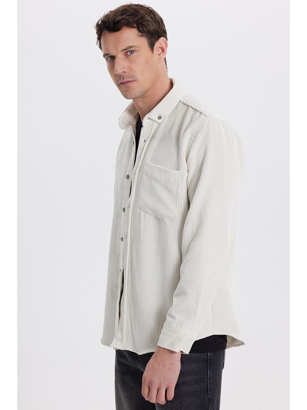 Ekru Erkek Regular Fit Rahat Kesim Fitilli Kadife Görünüm Düğmeli Yaka Krem Rengi Ceket Gömlek-4