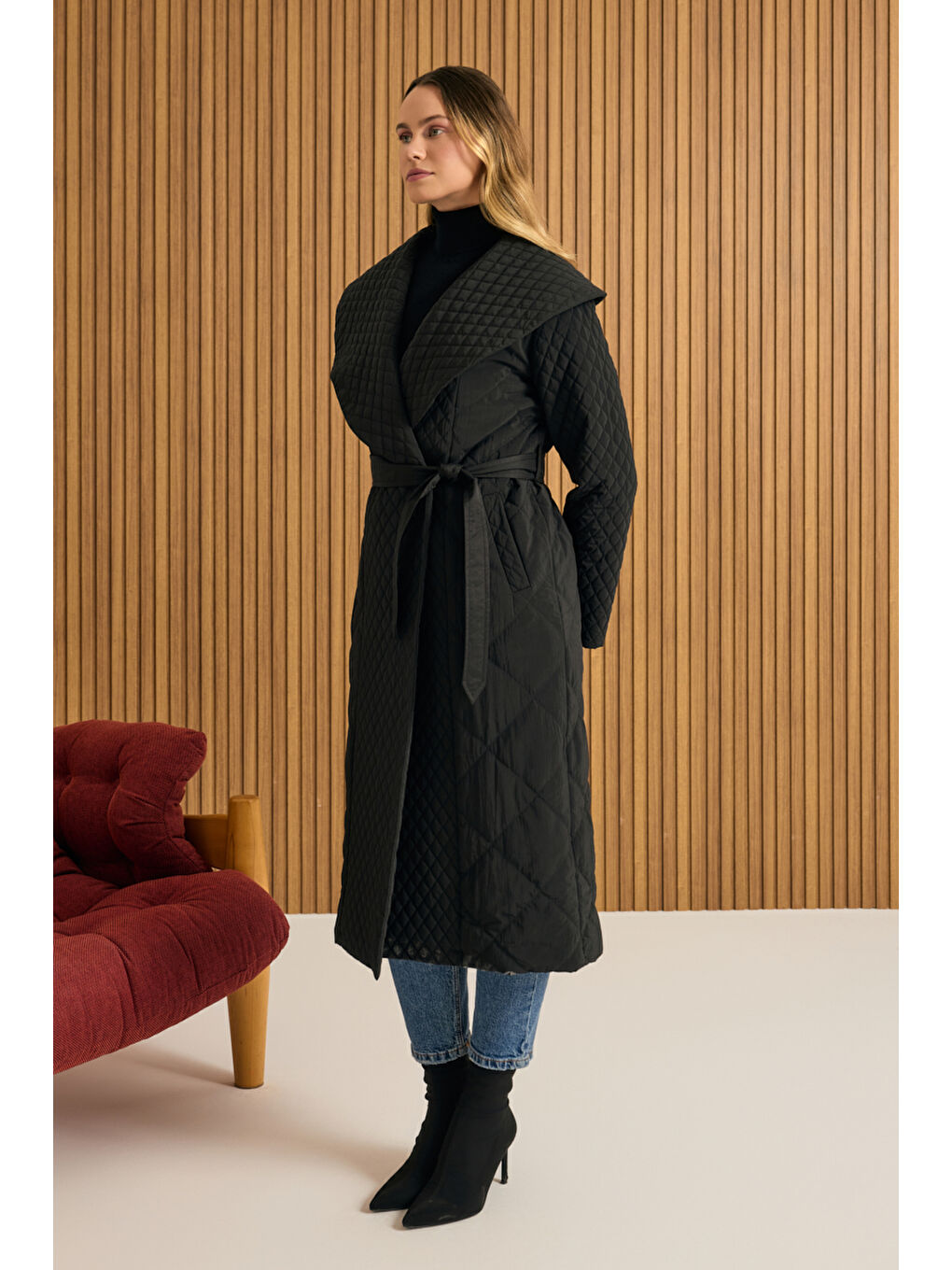 Siyah Şal Yaka Kapitone Mont-3