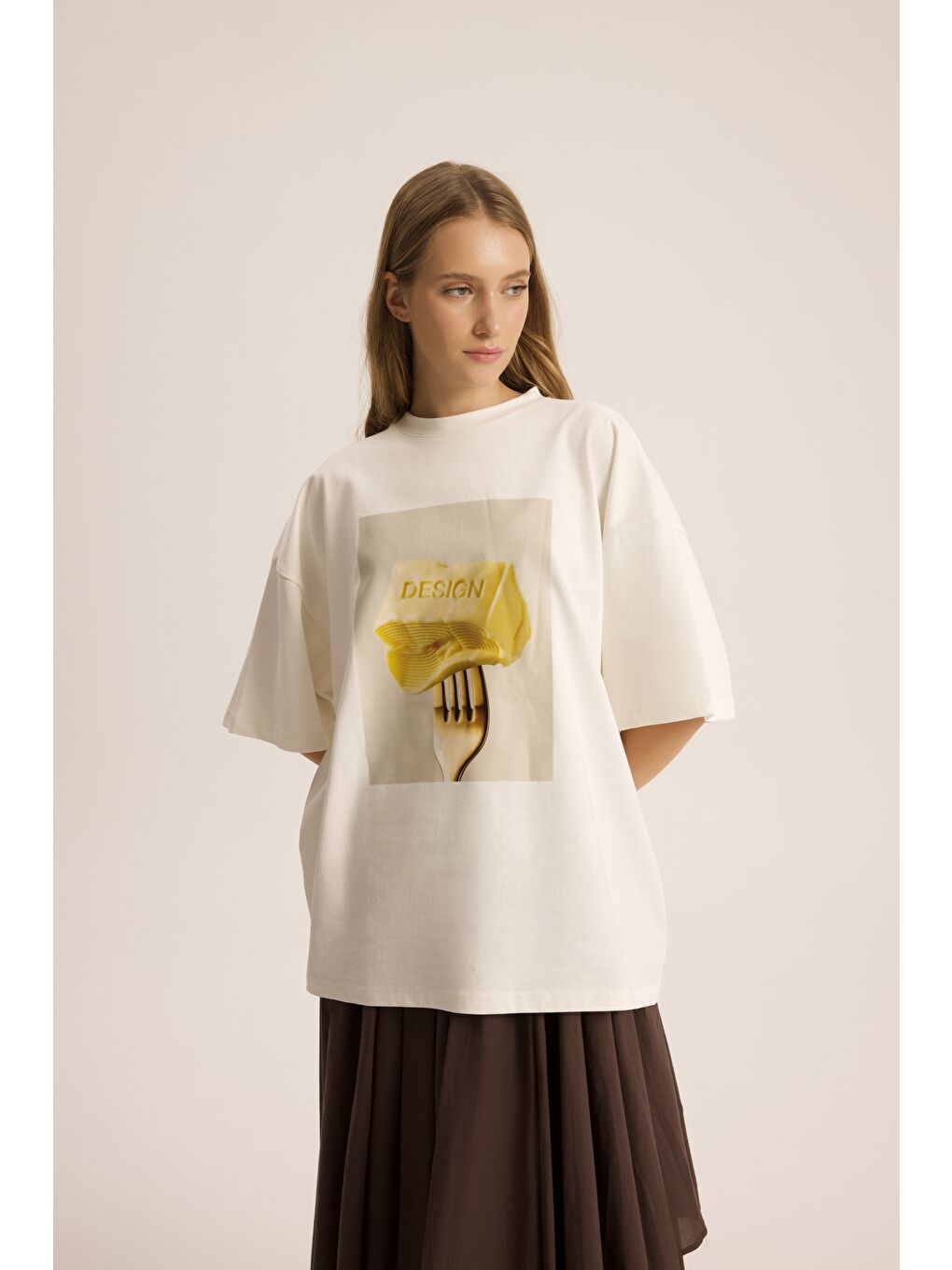 Fork Design Beyaz Oversize T-Shirt-3