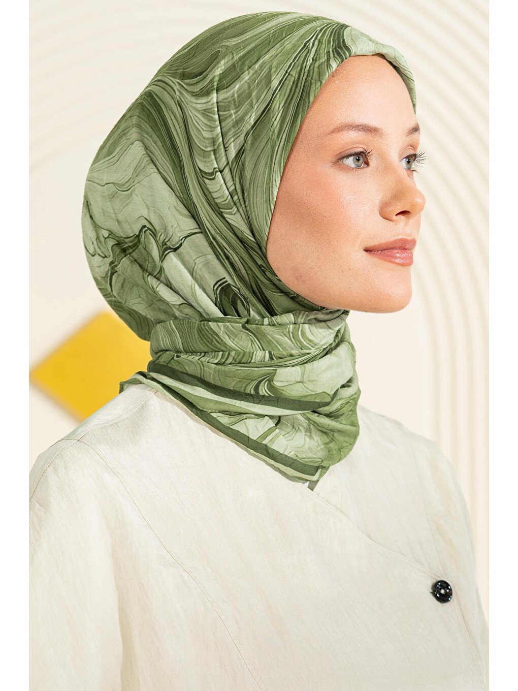 Yeşil Ebru Desenli Kırışık Dokulu Soft Eşarp Maryas-3