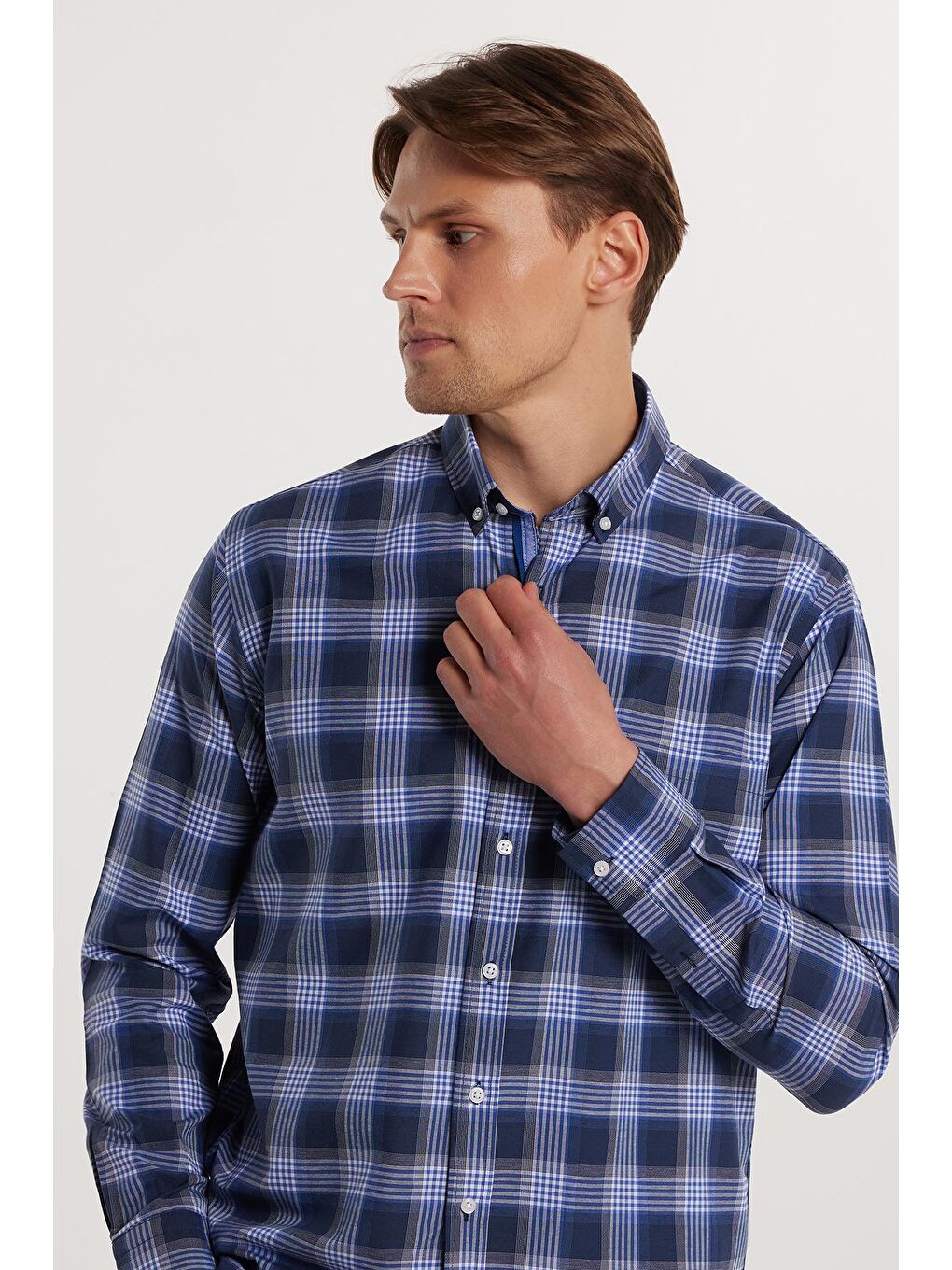 Karışık Erkek Regular Fit Klasik Kesim Ekoseli Biyeli Yaka Düğmeli Gömlek-1