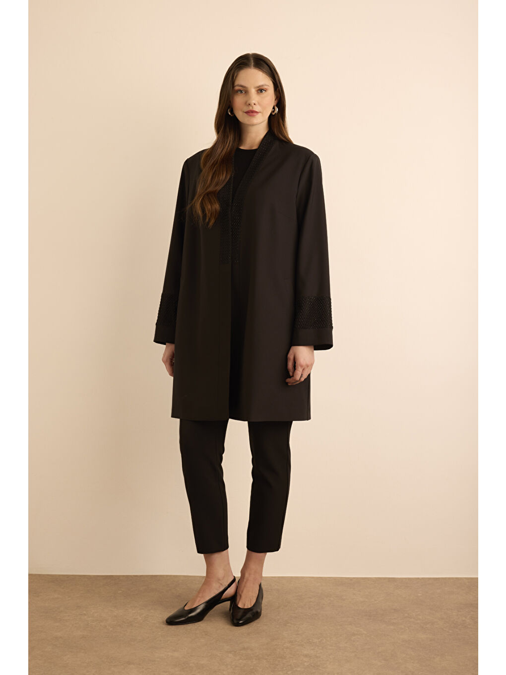 Siyah Taşlı File Detaylı Kap-1