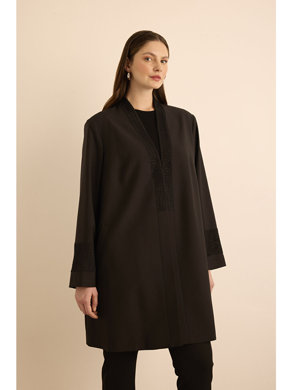 Siyah Taşlı File Detaylı Kap-2