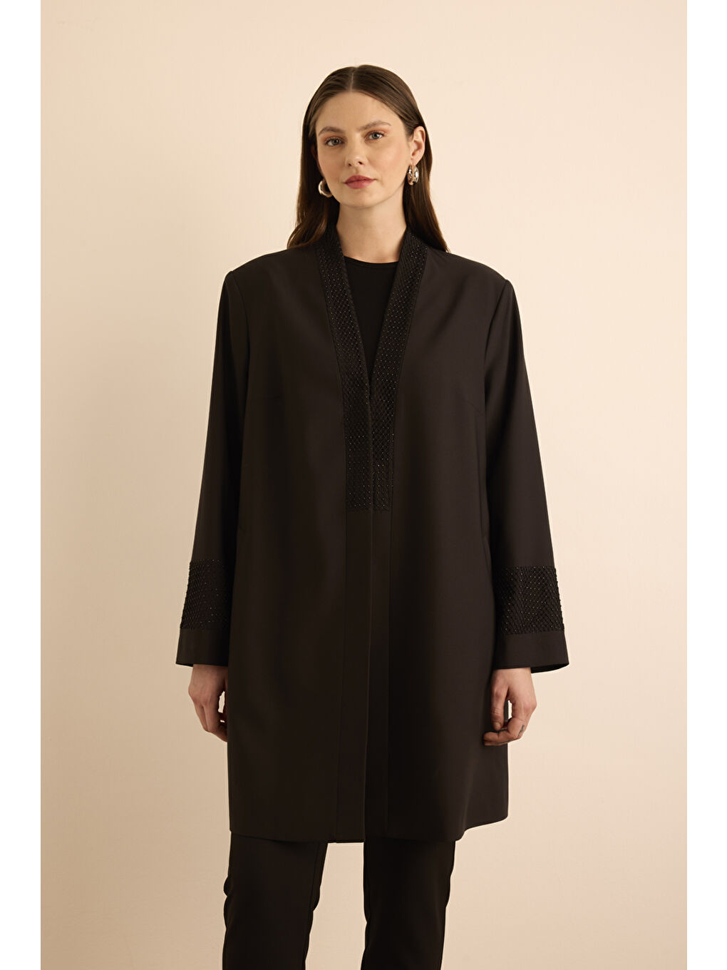 Siyah Taşlı File Detaylı Kap-5