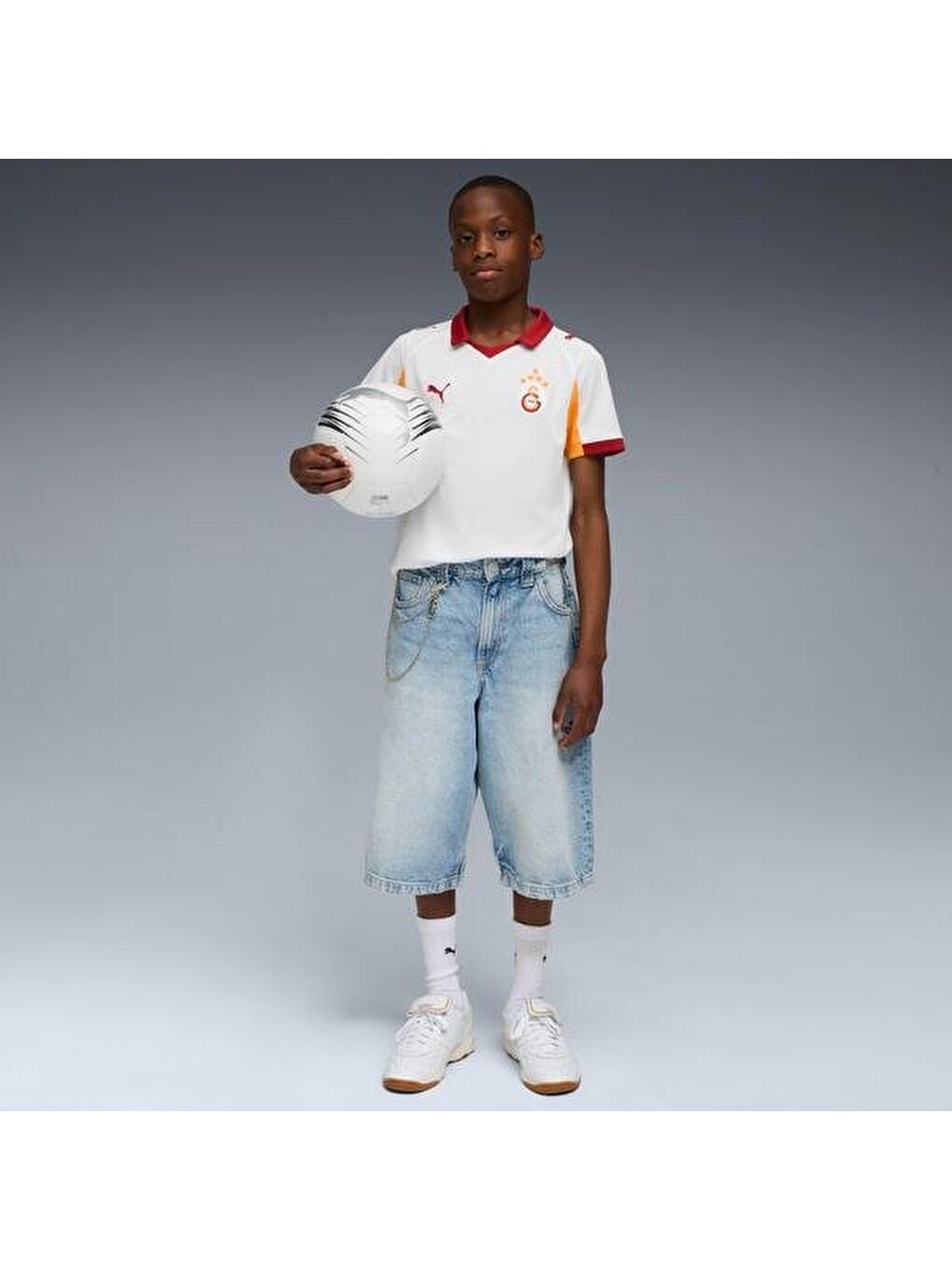 Galatasaray Away Çocuk Beyaz V Yaka Forma