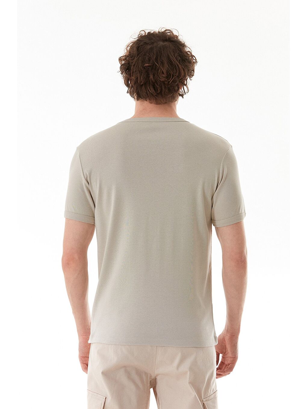 Bej Basic V Yaka Ribanalı Tişört-3